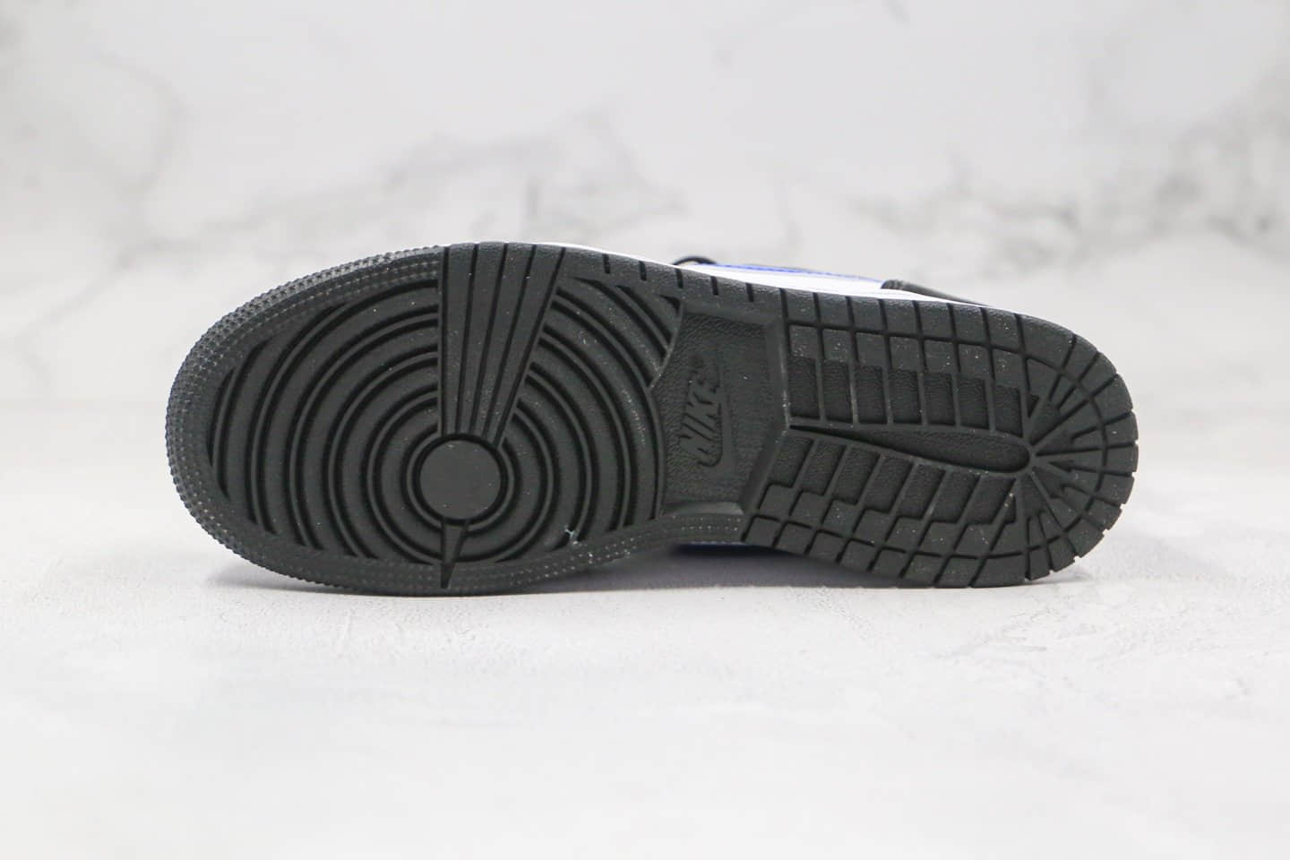 乔丹Air Jordan 1 Mid Astronomy Blue纯原版本中帮AJ1蓝白熊猫原楦头纸板打造原盒原标 货号:554725-084