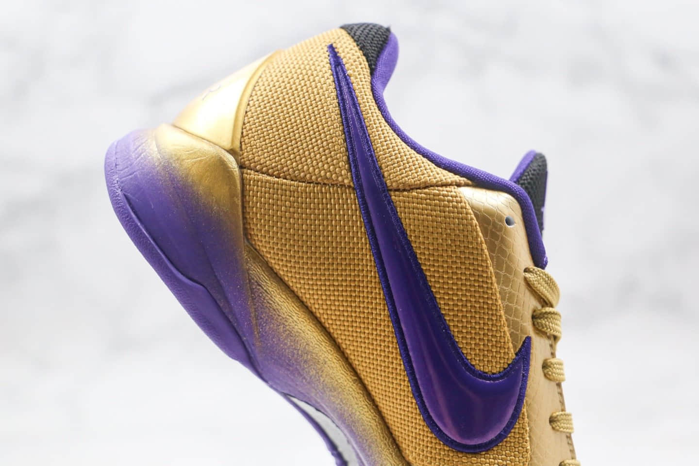 耐克Nike Zoom Kobe V Protro纯原版本科比5代金紫色篮球鞋内置碳板气垫支持实战 货号:DA6809-700