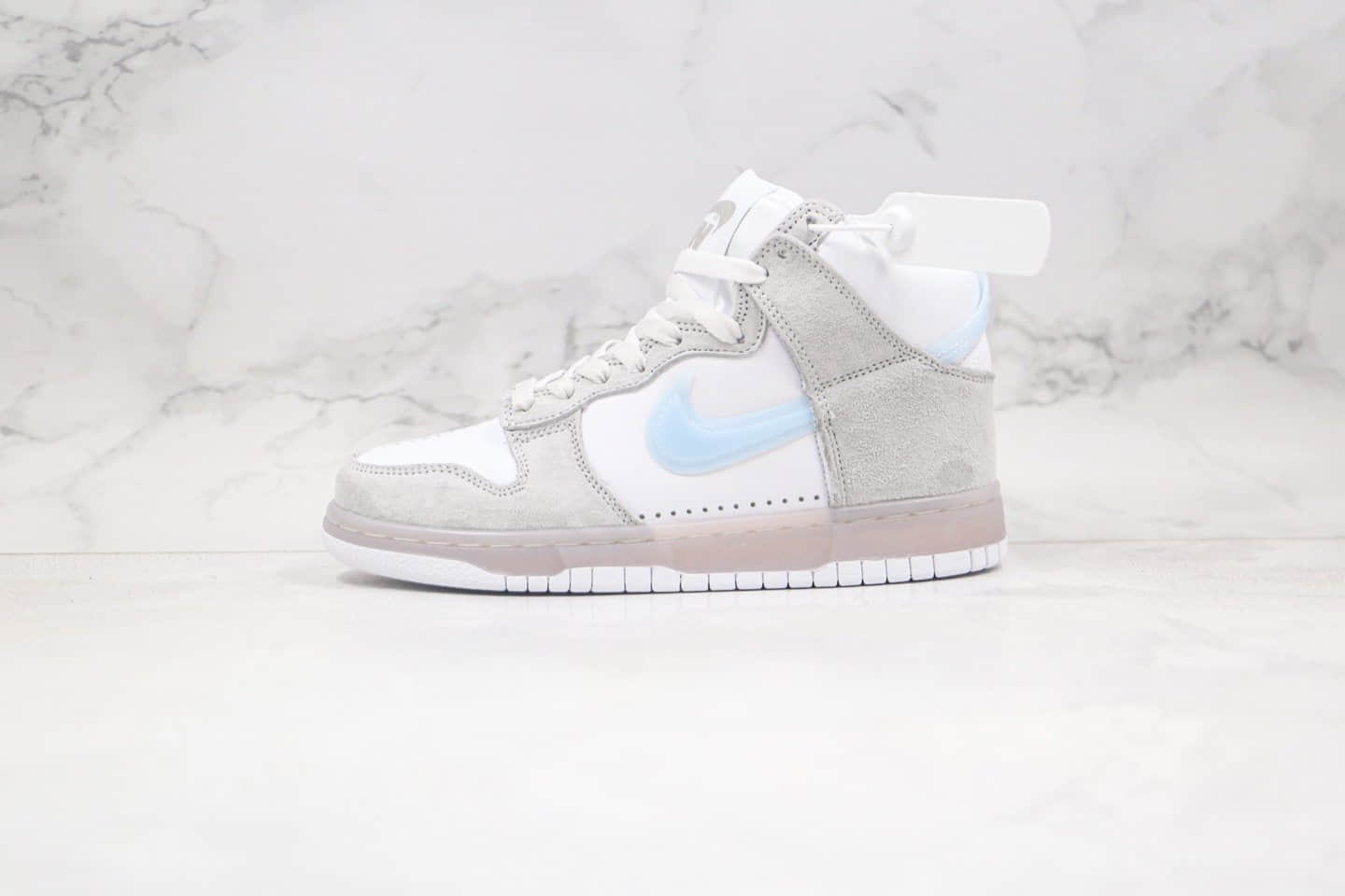 耐克Nike Dunk High纯原版本高帮SB DUNK倒钩果冻底透明板鞋内置Zoom气垫 货号：DA1639-100