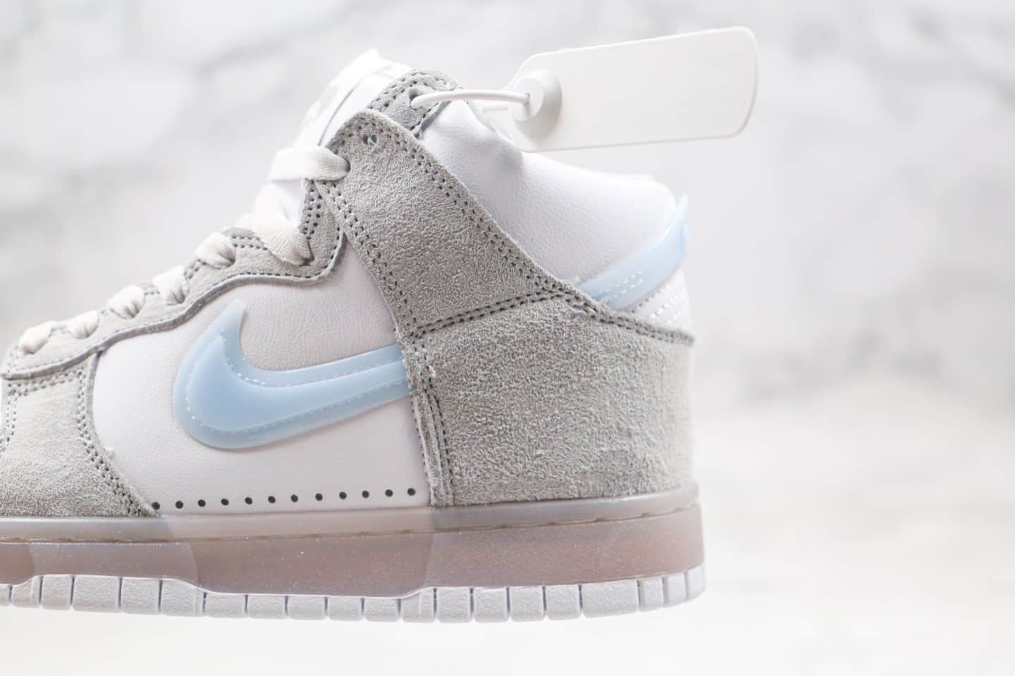 耐克Nike Dunk High纯原版本高帮SB DUNK倒钩果冻底透明板鞋内置Zoom气垫 货号：DA1639-100