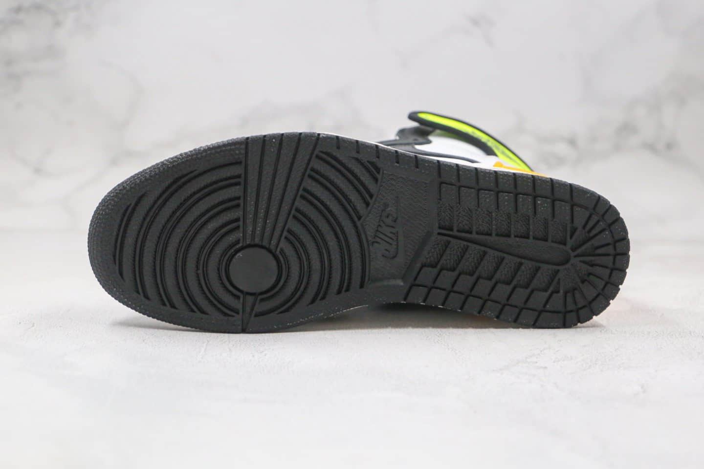 乔丹Air Jordan 1 Vlot Gold纯原版本高帮AJ1荧光绿黑黄色正确后跟定型 货号:555088-118