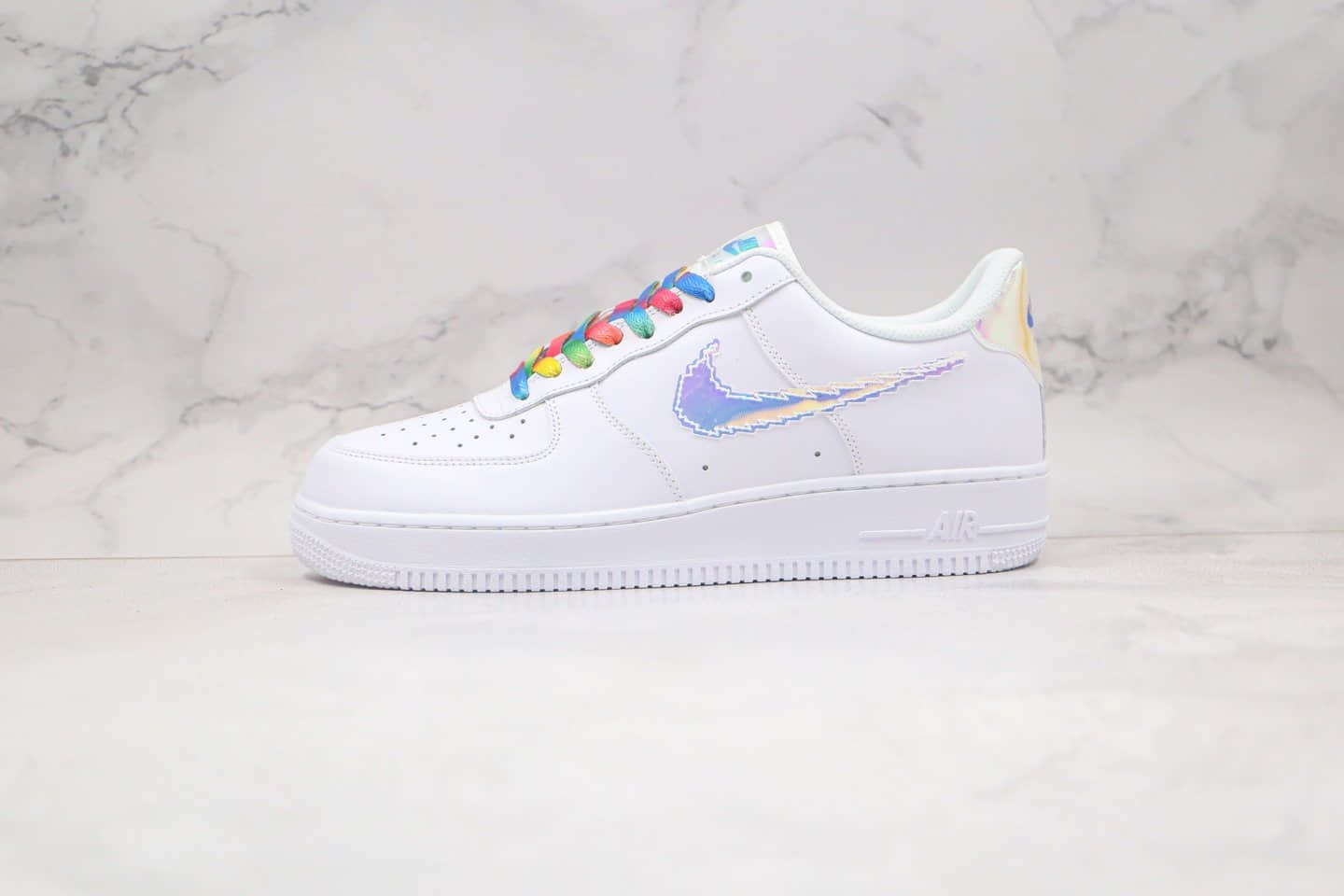 耐克Nike Air Force1 LOW'07纯原版本低帮空军一号白镭射边彩虹渐变鞋带板鞋内置气垫 货号:CV1699-100
