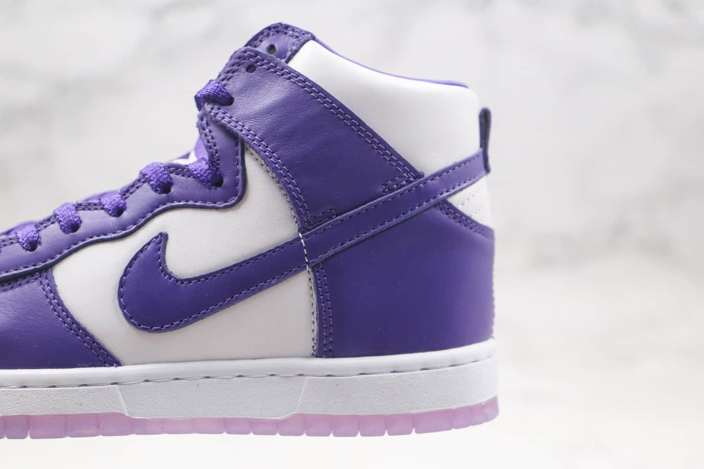 耐克Nike SB Dunk High Pro Varsity Purple纯原版本高帮SB DUNK果冻底白紫色板鞋内置后跟Zoom气垫 货号:DC5382-100