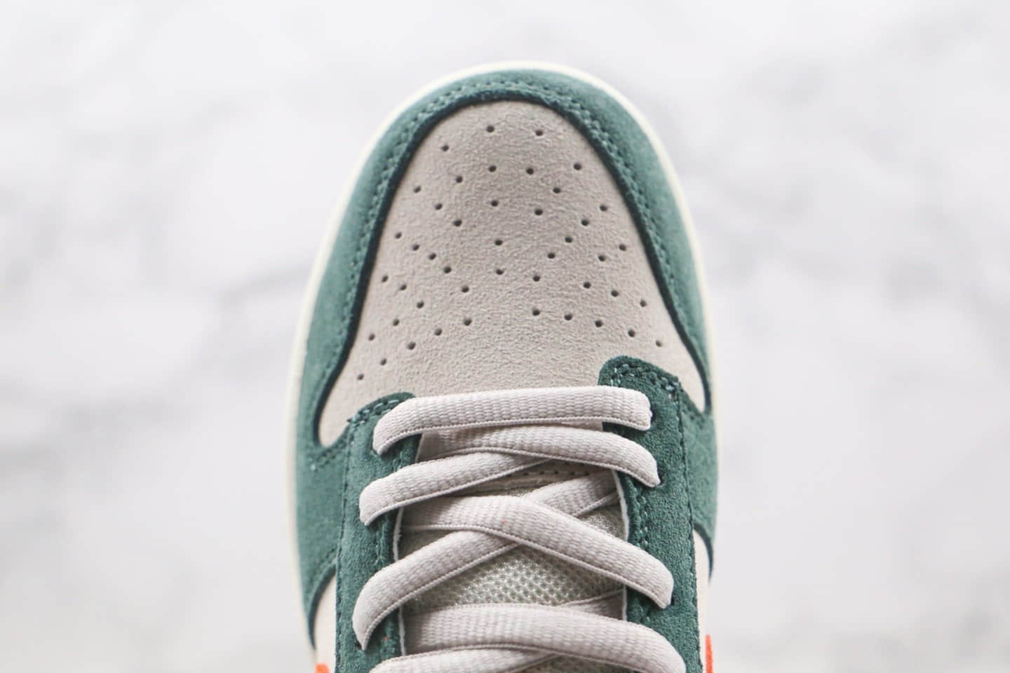 耐克Nike Dunk SB Low Pro x KIKS x EJDER三方联名款纯原版本低帮SB DUNK麂皮灰绿色橙色勾板鞋内置后跟Zoom气垫 货号：304292-185