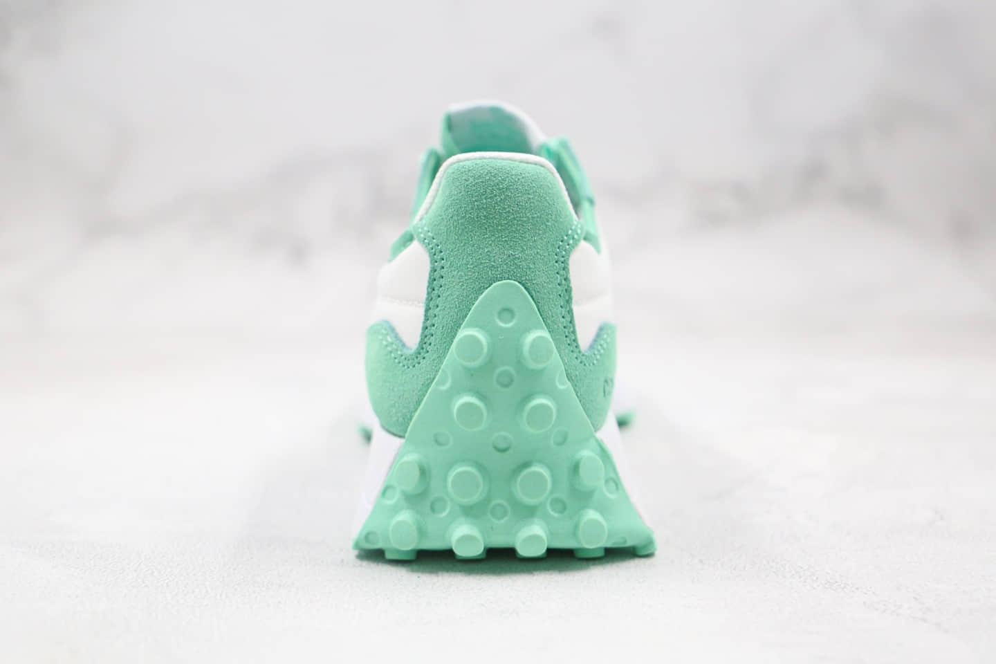 新百伦New Balance 327纯原版本复古慢跑鞋NB327灰绿色原楦头纸板打造原盒原标 货号:MS327AO1