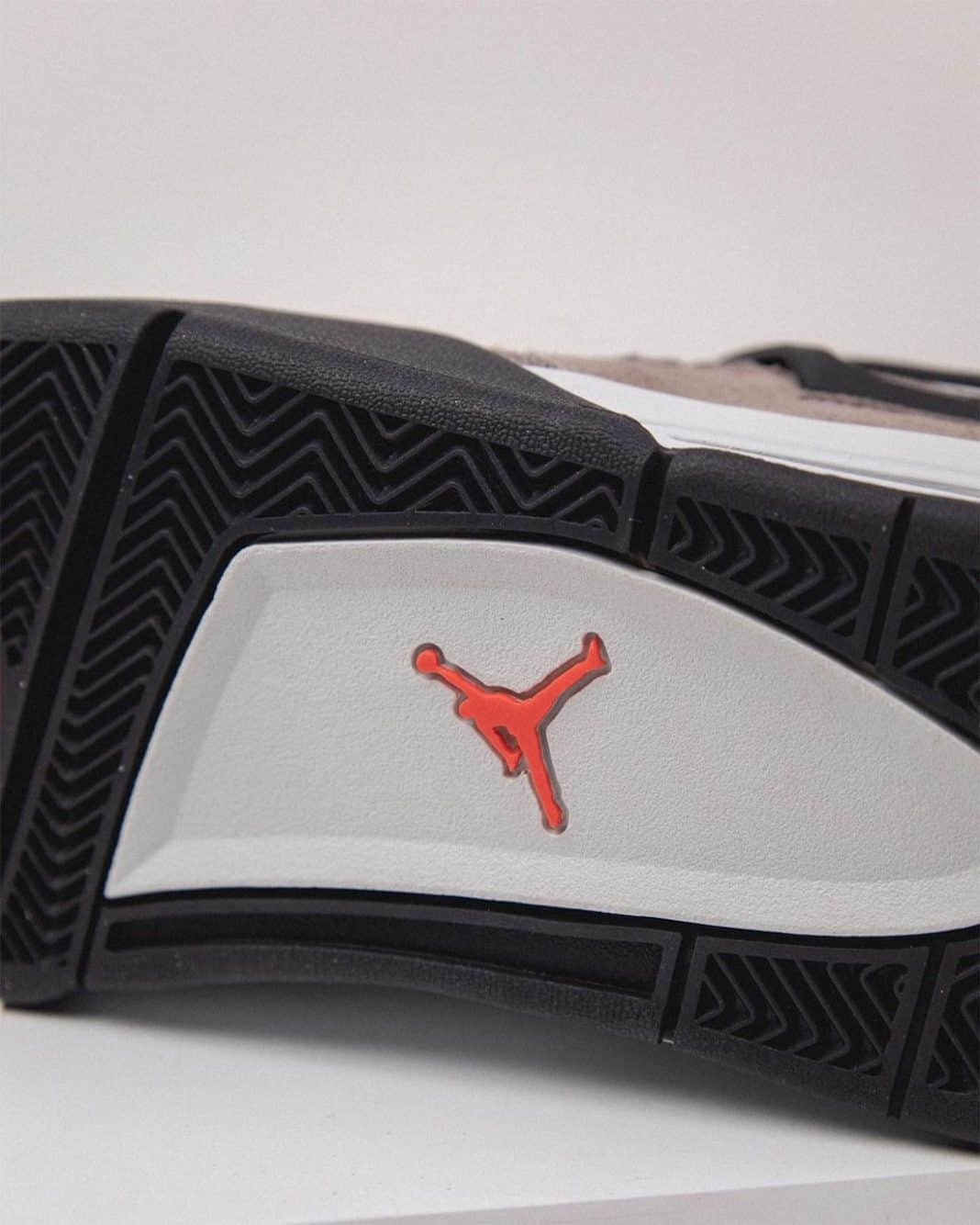 TS x AJ4亲友限定既视感!AJ4 “Taupe Haze”上脚效果不俗!货号:DB0732-200