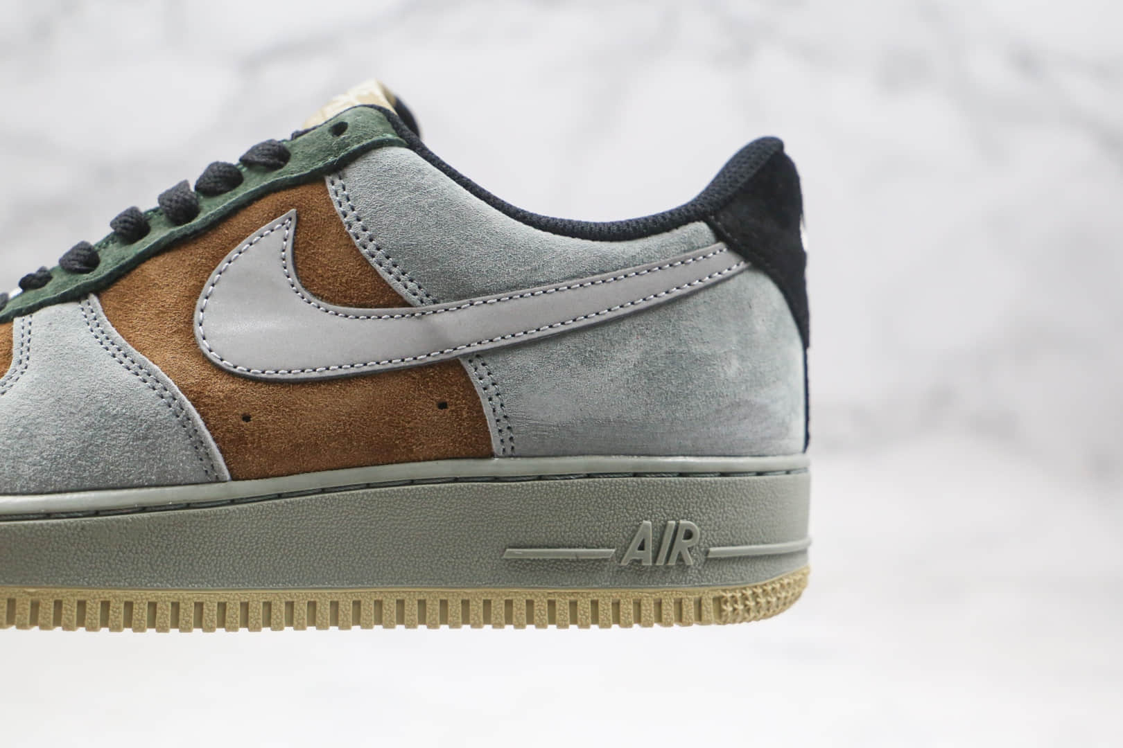 耐克Nike Air Force 1 Low Christmas纯原版本低帮空军一号圣诞节配色板鞋内置气垫原盒原标 货号:CQ5059-101