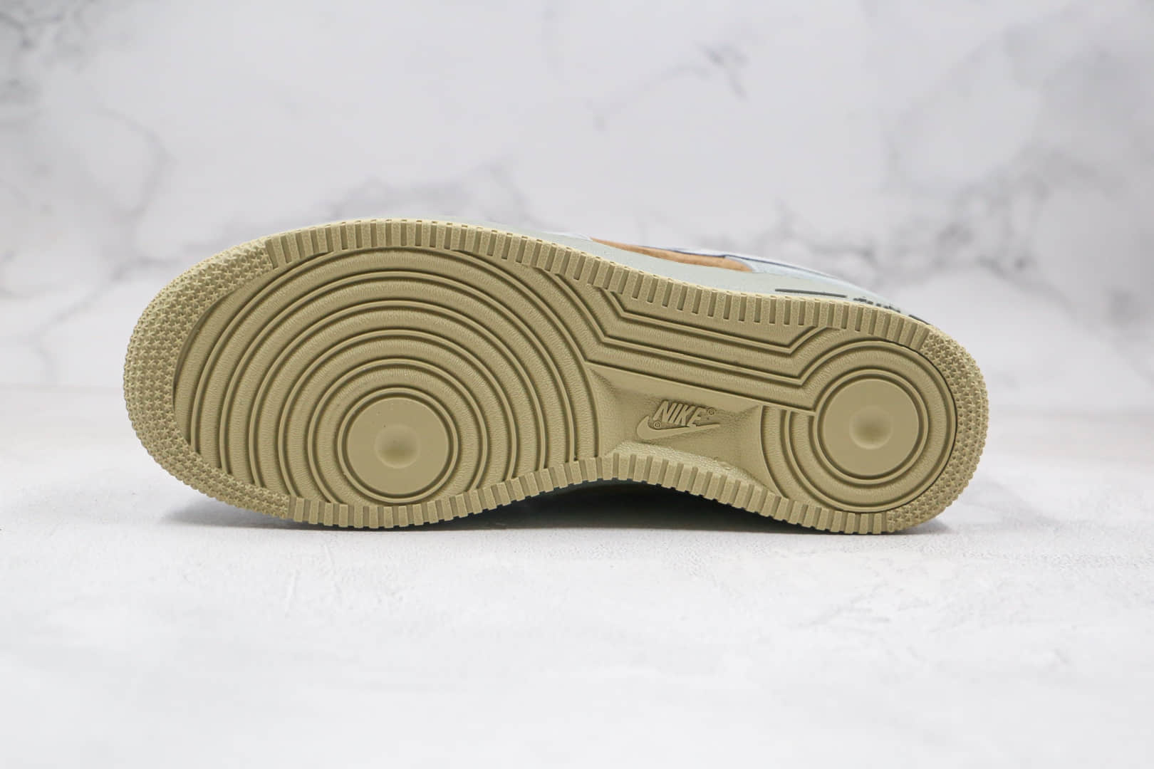 耐克Nike Air Force 1 Low Christmas纯原版本低帮空军一号圣诞节配色板鞋内置气垫原盒原标 货号:CQ5059-101