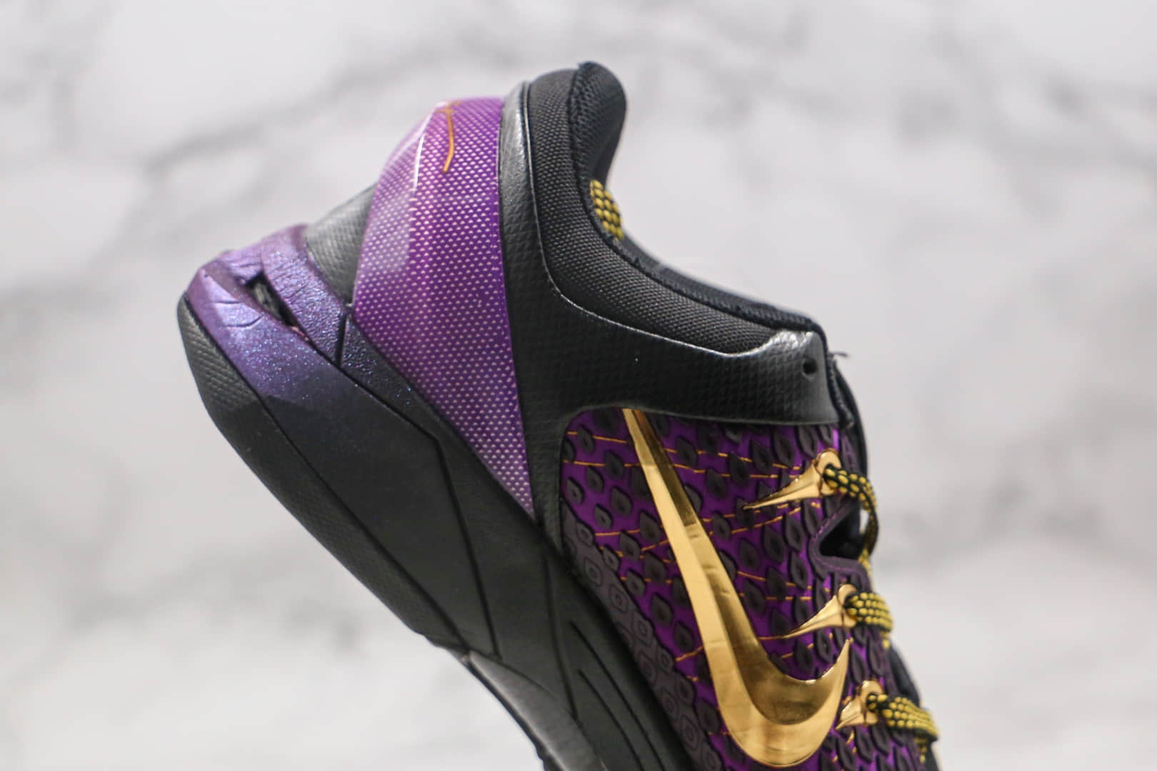 耐克Nike Kobe 8 System纯原版本科比8代紫金色篮球鞋内置气垫碳板支持实战 货号:511371-005