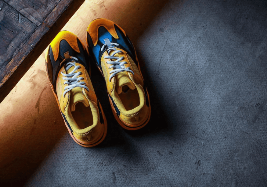 全新Yeezy 700太阳配色最新实物释出!1月23日发售!