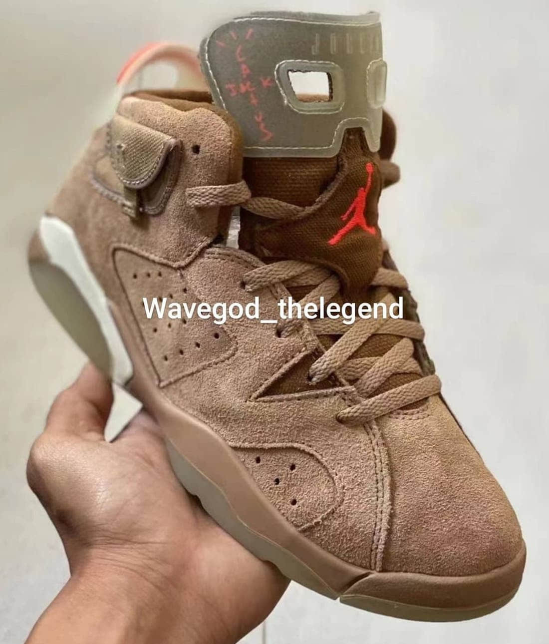 全新Travis Scott x AJ6最新实物释出!下一双天价神鞋? 货号:DH0690-200