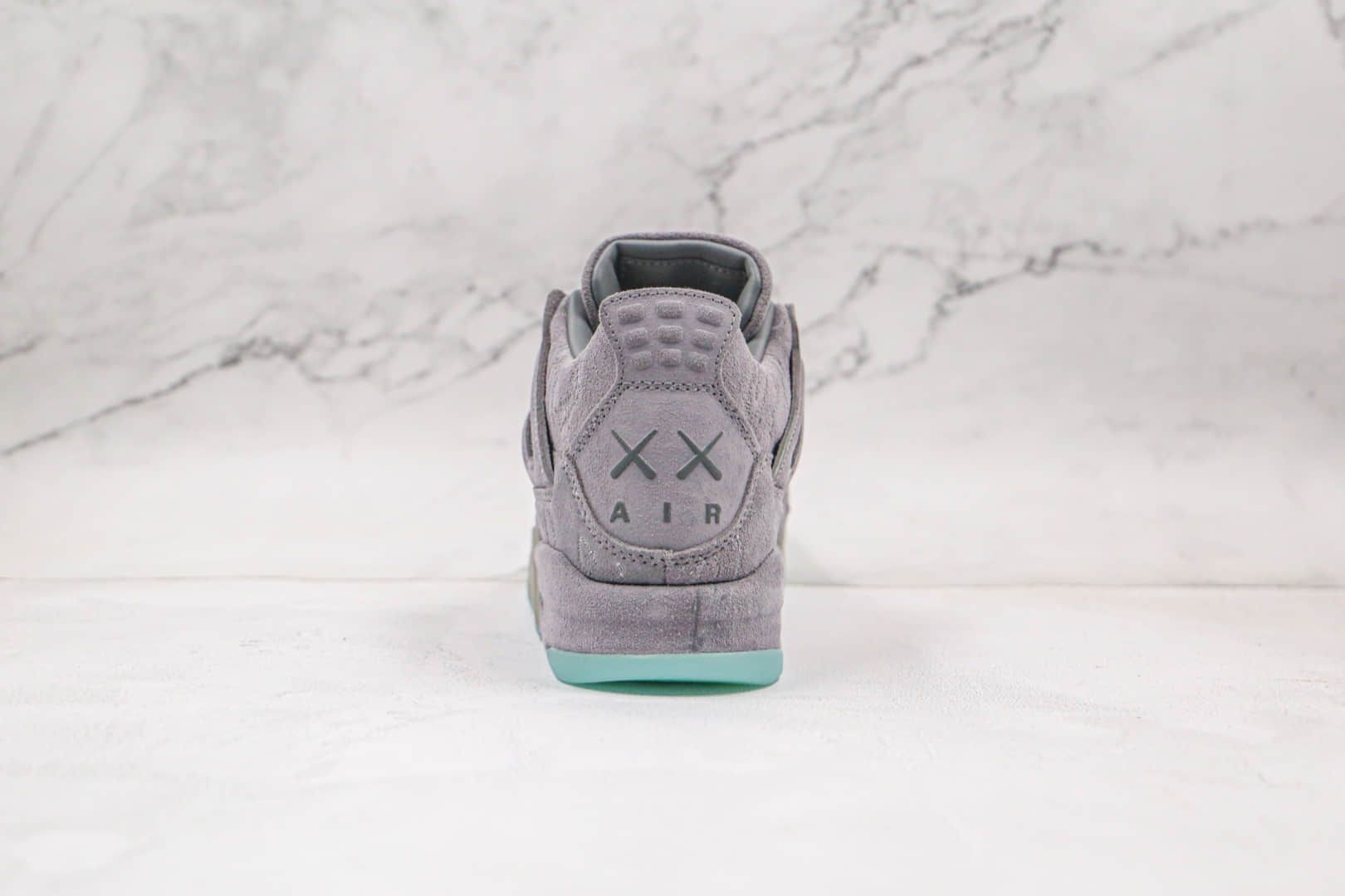 乔丹Air Jordan 4 X Kaws联名款纯原版本中帮麂皮酷灰夜光篮球鞋原鞋开模一比一打造 货号:930155-003