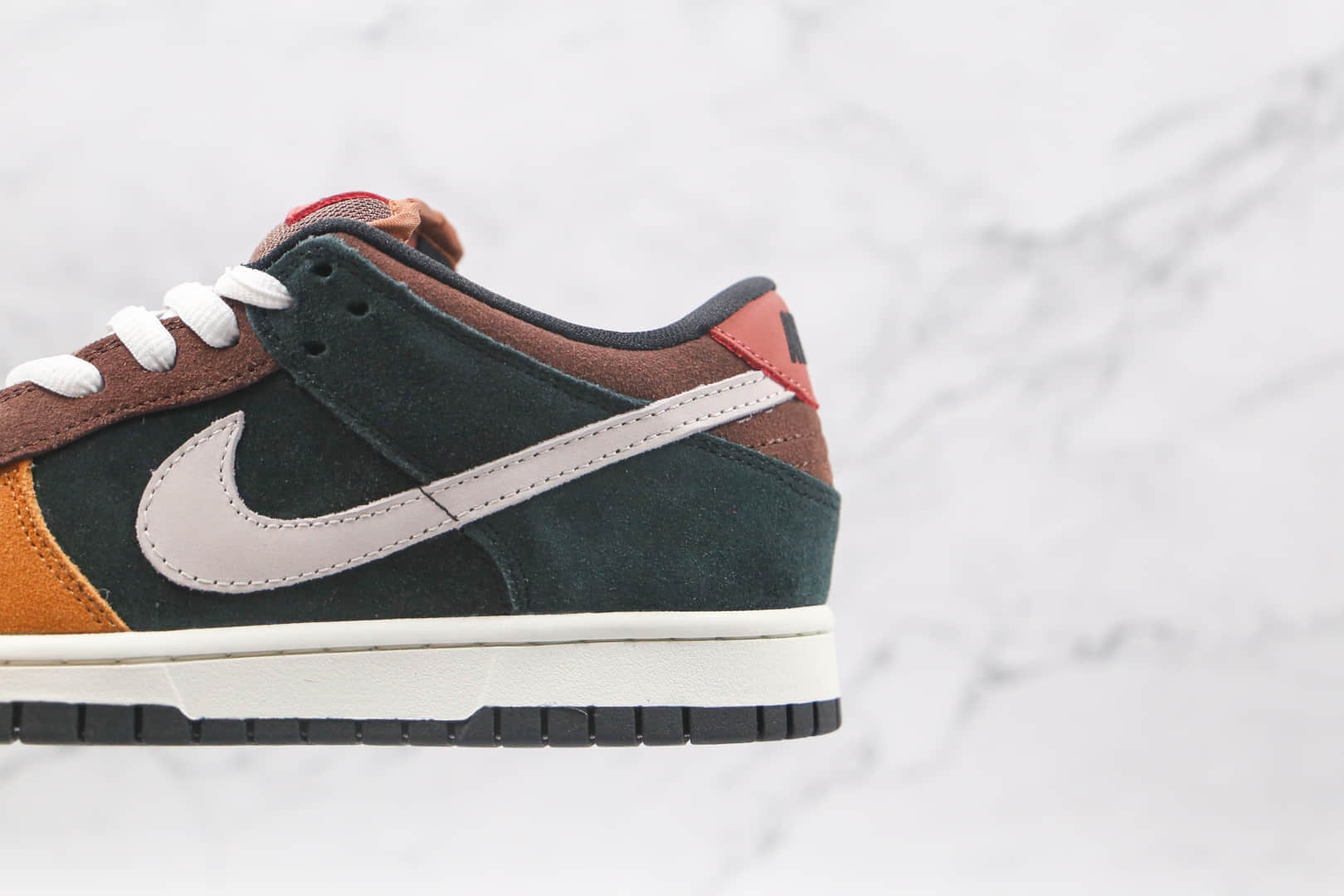 耐克Nike Dunk Low Pro SB纯原版本低帮SB DUNK黄绿棕白色彩色拼接板鞋内置Zoom气垫 货号:304292-902