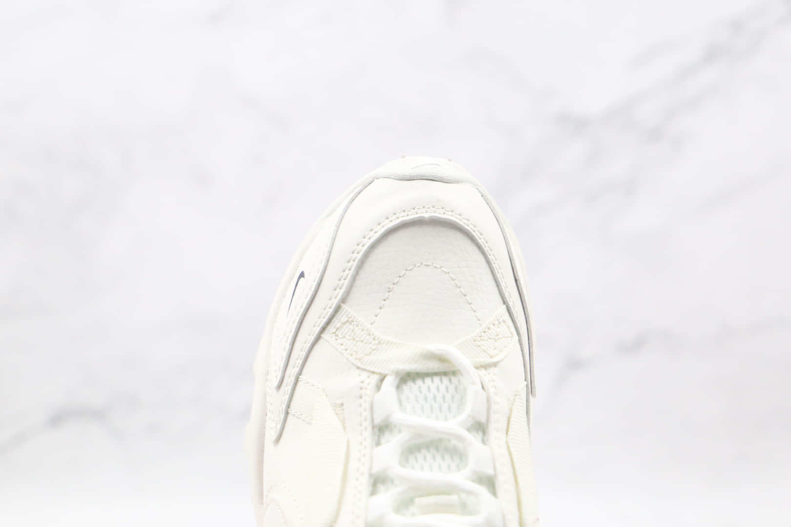 耐克Nike TC 7900纯原版本帆白反光钩跑步鞋原盒原标原楦头纸板打造 货号：DD9682-100