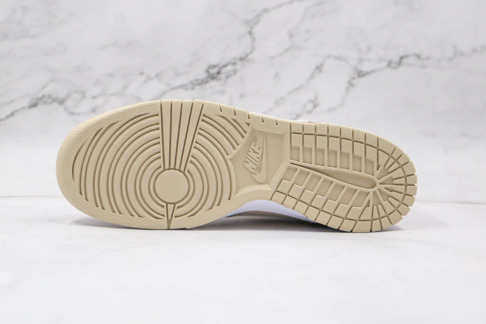 耐克NIKE DUNK SB LOW PRO SB纯原版本低帮SB DUNK麦芽酒白黄色板鞋内置Zoom气垫 货号:DH7913-002