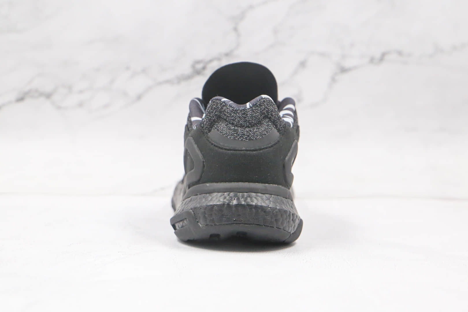 阿迪达斯Adidas Originals 2020 Day Jogger Boost 2020纯原版本三叶草夜行者二代黑满天星爆米花跑鞋原盒原标 货号:FW4830