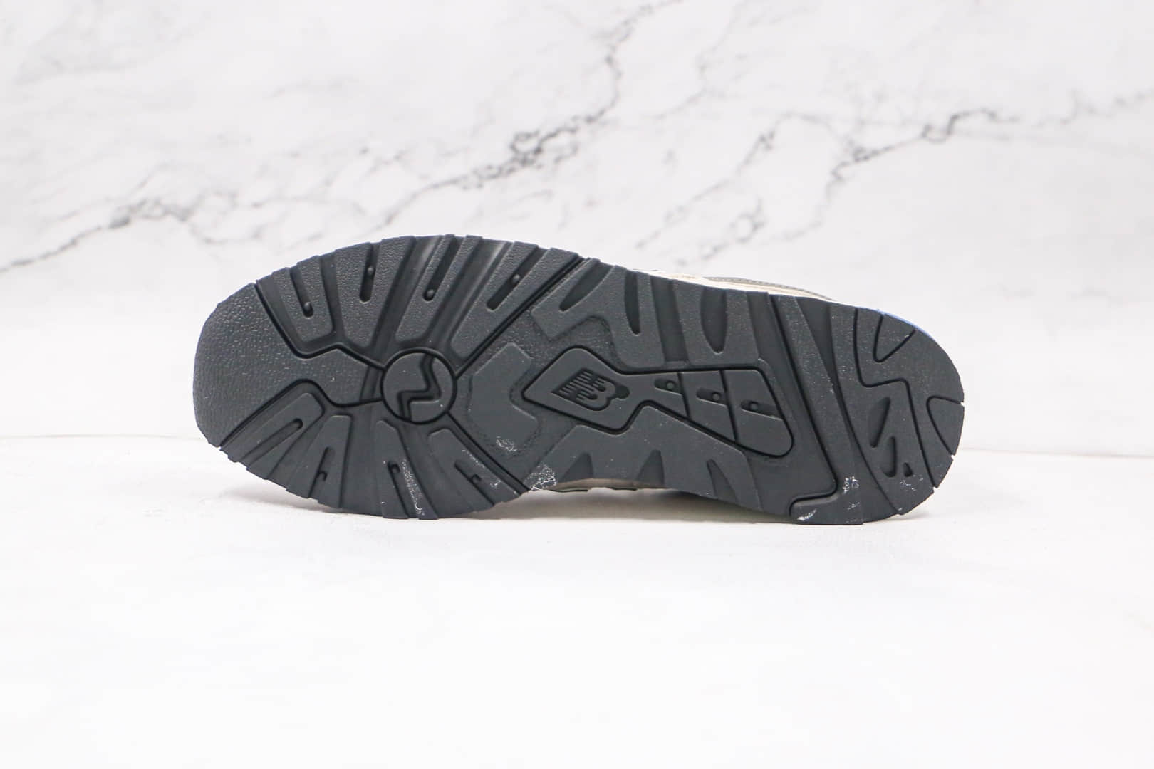 新百伦New Balance 999纯原版本米白色NB999复古慢跑鞋原盒原标 货号:ML999JOL