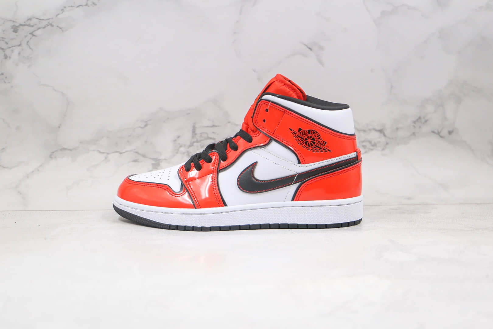 乔丹Air Jordan 1 Mid Turf Orange纯原版本中帮AJ1白红黑线篮球鞋原档案数据开发 货号:DD6834-802