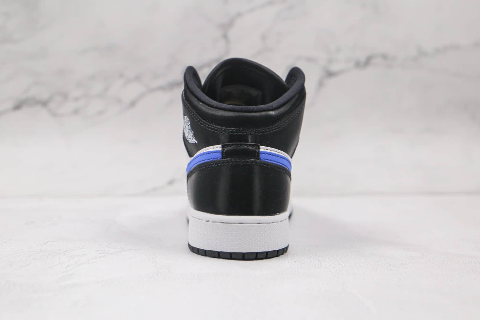 乔丹Air Jordan 1 Mid “Astronomy Blue”纯原版本中帮AJ1黑白蓝色蓝熊猫原鞋开模 货号:554725-084