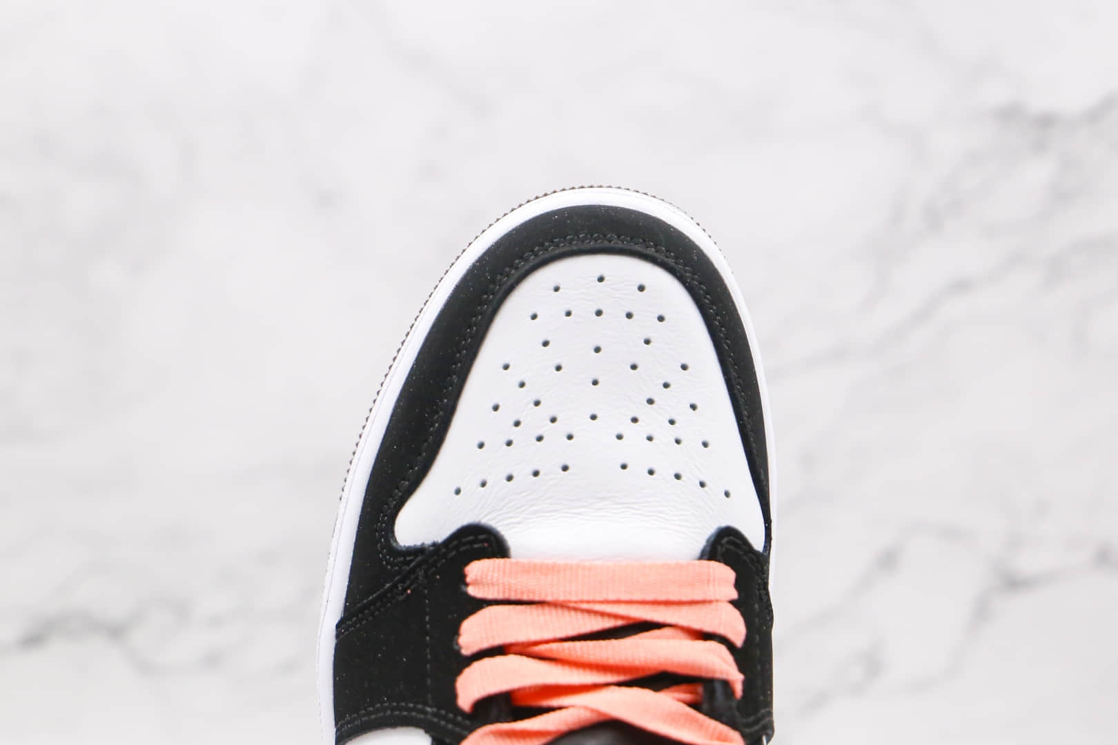 乔丹Air Jordan 1 Mid纯原版本中帮AJ1蜜桃摩卡色篮球鞋正确后跟定型 货号:DH0210-100