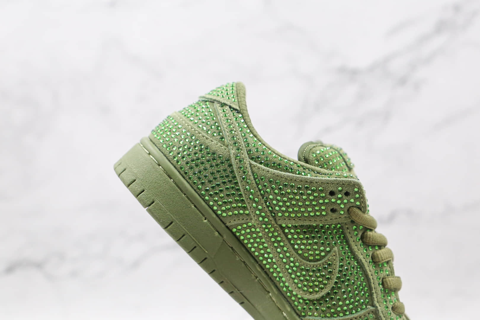 耐克Nike SB Dunk Low x CPFM施华洛世奇联名款纯原版本绿色水钻板鞋内置Zoom气垫 货号:CZ2670-300