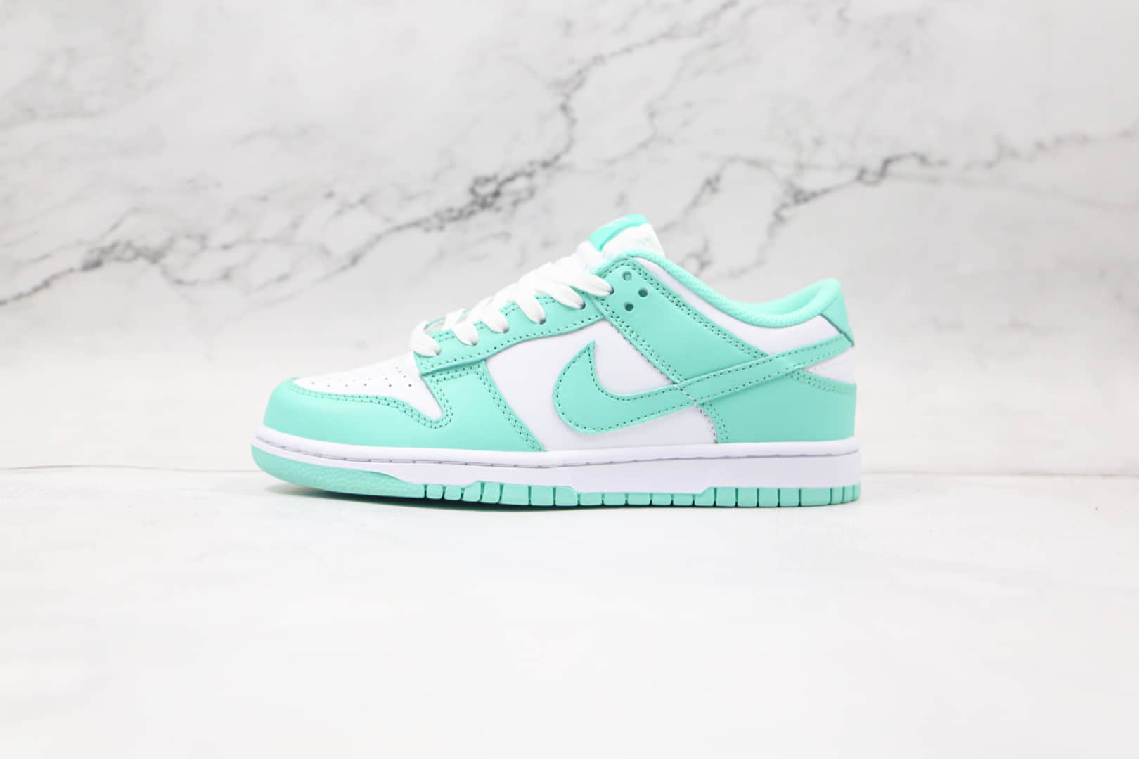 耐克Nike Dunk Low Green Glow纯原版本低帮SB DUNK蒂芙尼白绿配色板鞋原楦头纸板打造 货号：DD1503-105