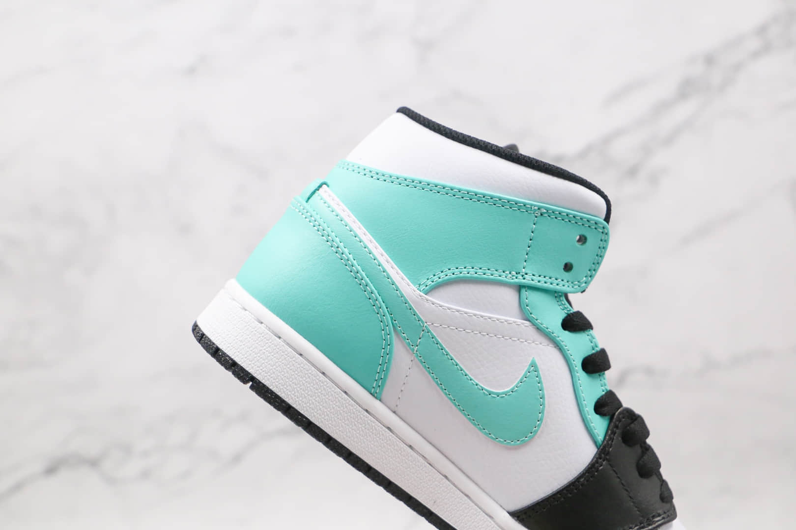 乔丹Air Jordan 1 Mid纯原版本中帮AJ1蒂芙尼绿篮球鞋原档案数据开发 货号：554724-132