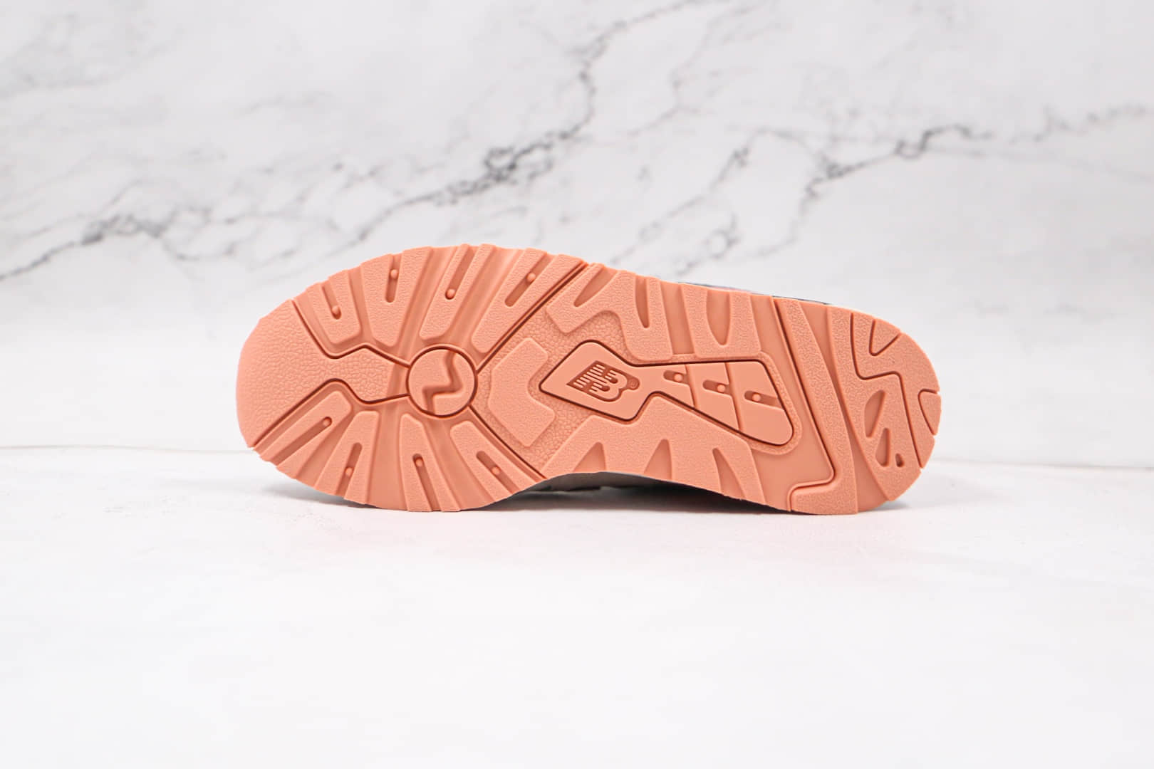 新百伦New Balance 999MG纯原版本复古慢跑鞋NB999灰橘色原盒原标 货号：ML999KGP