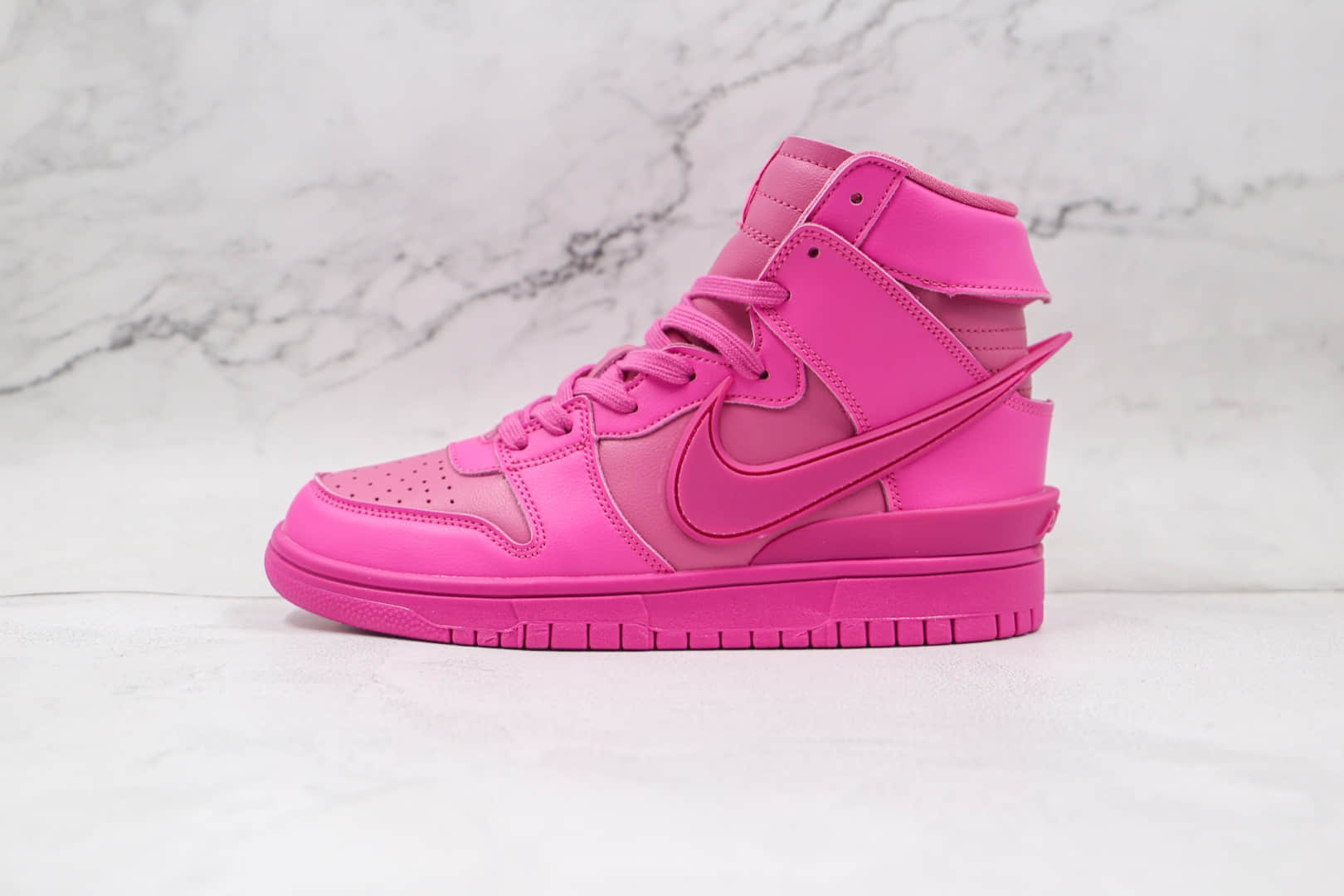 耐克Nike Dunk High x AMBUSH埋伏联名款纯原版本高帮DUNK粉色板鞋原楦头纸板打造 货号:CU7544-600