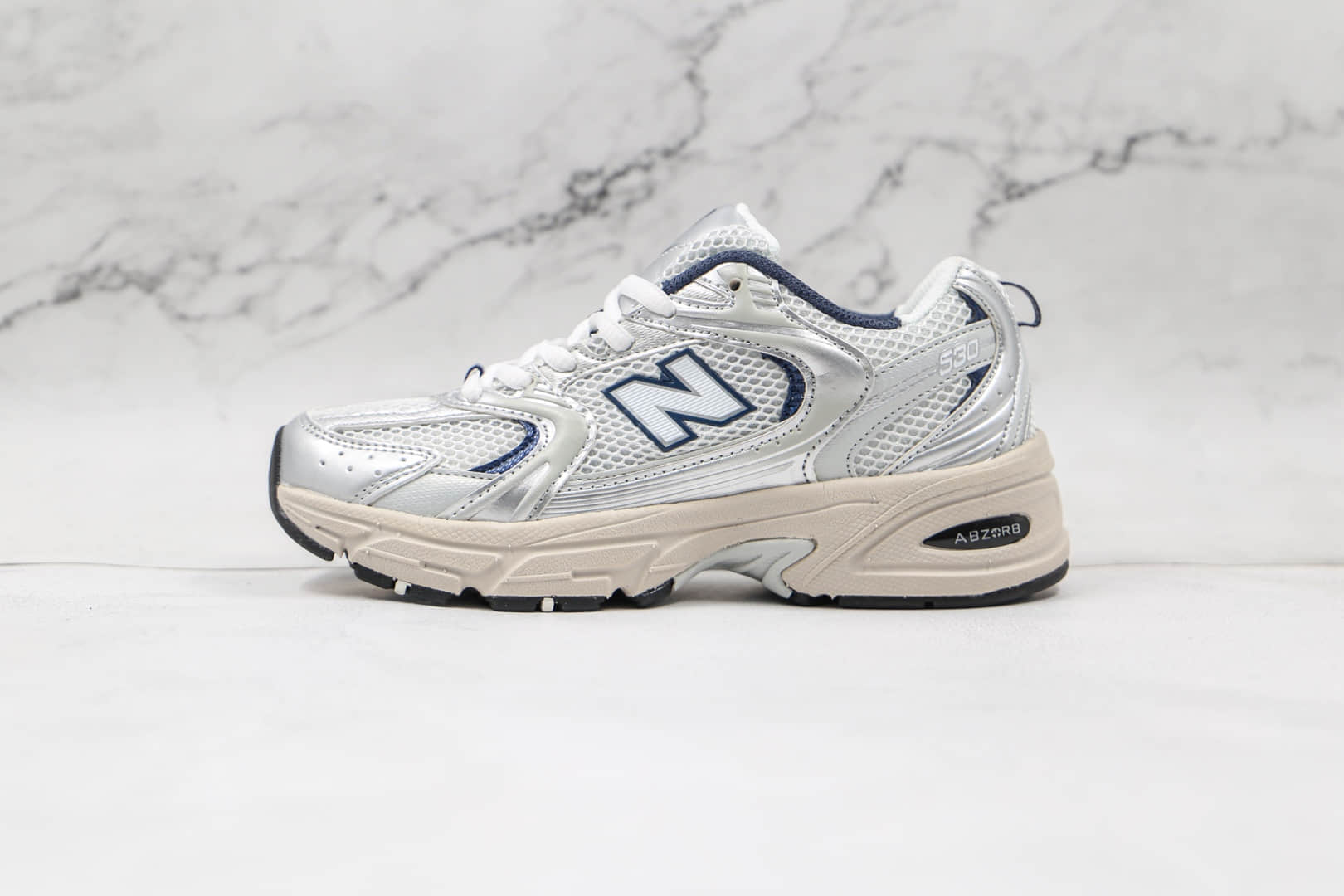 新百伦New Balance 530纯原版本复古慢跑鞋NB530银灰色老爹鞋原盒原标 货号：MR530KA