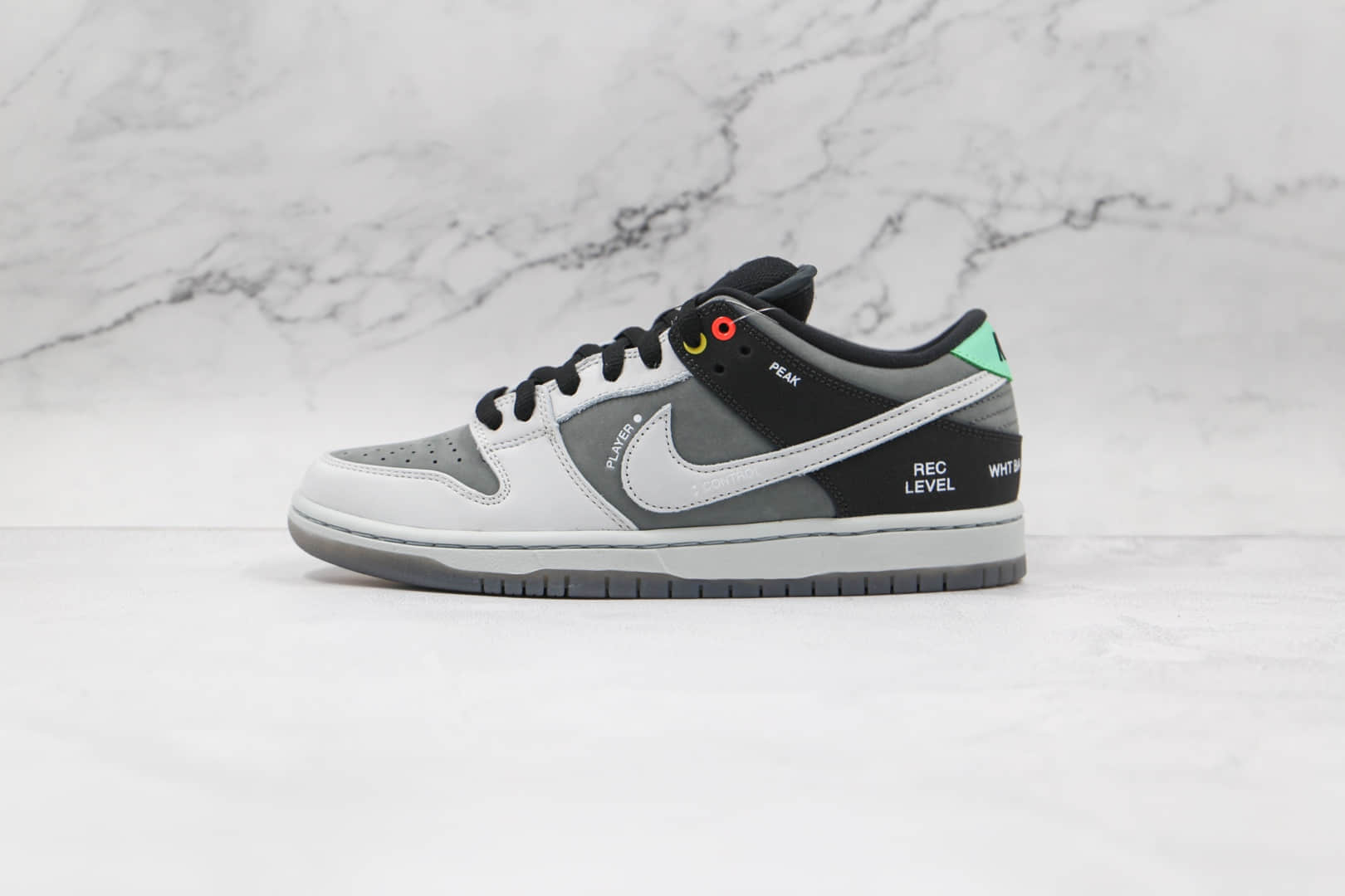 耐克Nike Dunk SB VX1000 Comcorder纯原版本低帮SB DUNK黑白灰摄像机配色板鞋内置气垫 货号:CV1659-001