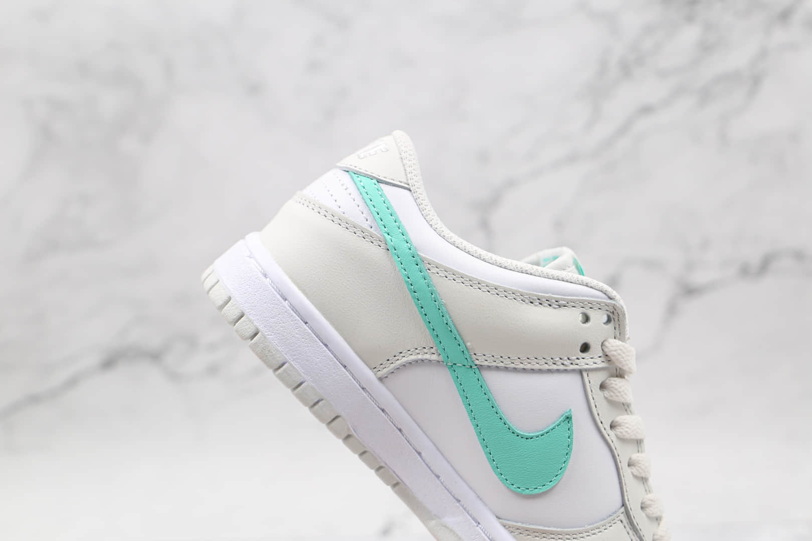耐克Nike Dunk SB Low纯原版本低帮SB DUNK白粉绿鸳鸯阴阳勾板鞋原楦头纸板打造 货号:CW1590-101