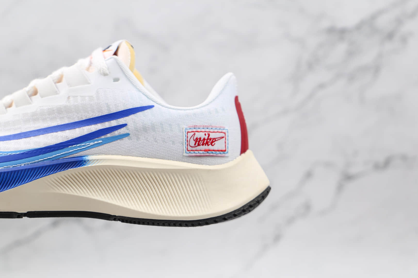 耐克Nike Air Zoom Pegasus 37 PRM纯原版本登月37代双钩白蓝色马拉松跑鞋原鞋开模一比一打造 货号:CQ9908-100