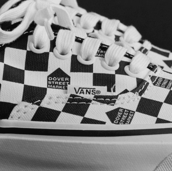 简约黑白棋盘格!DSM x Vans全新联名现已发售!学生党别错过!