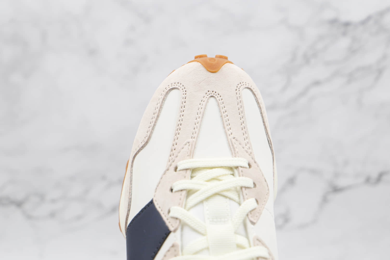 新百伦New Balance 327纯原版本复古慢跑鞋NB327白黑色原盒原标 货号:WS327KB