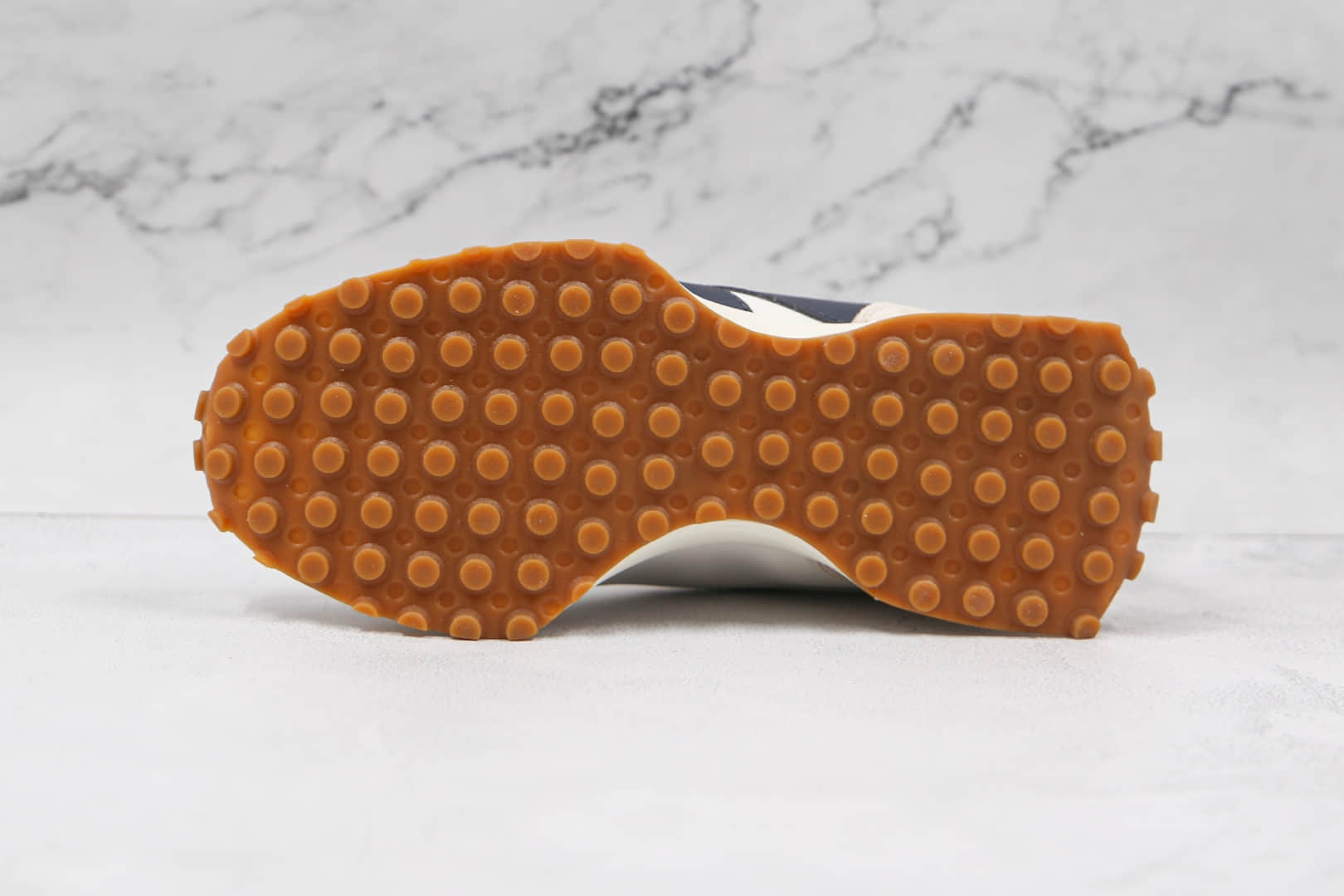 新百伦New Balance 327纯原版本复古慢跑鞋NB327白黑色原盒原标 货号:WS327KB