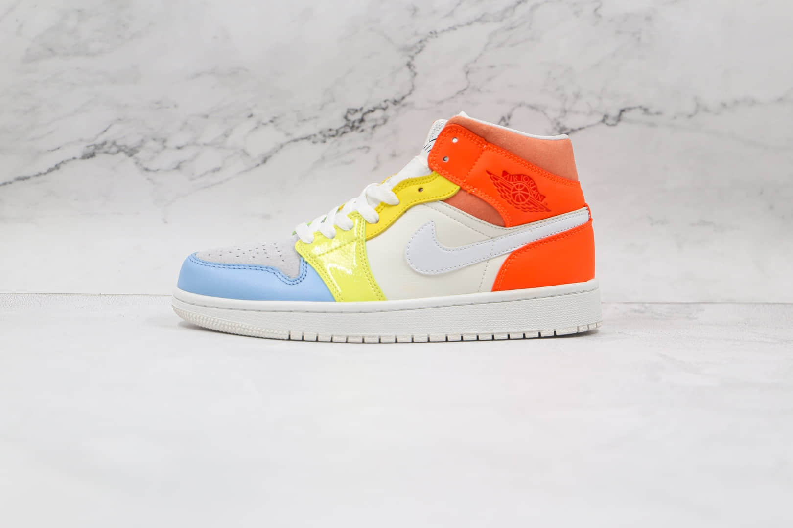 乔丹Air Jordan 1 Zoom CMFT To My First Coach纯原版本中帮AJ1白蓝黄橙粉色彩色拼接板鞋原档案数据开发 货号:DJ6908-100