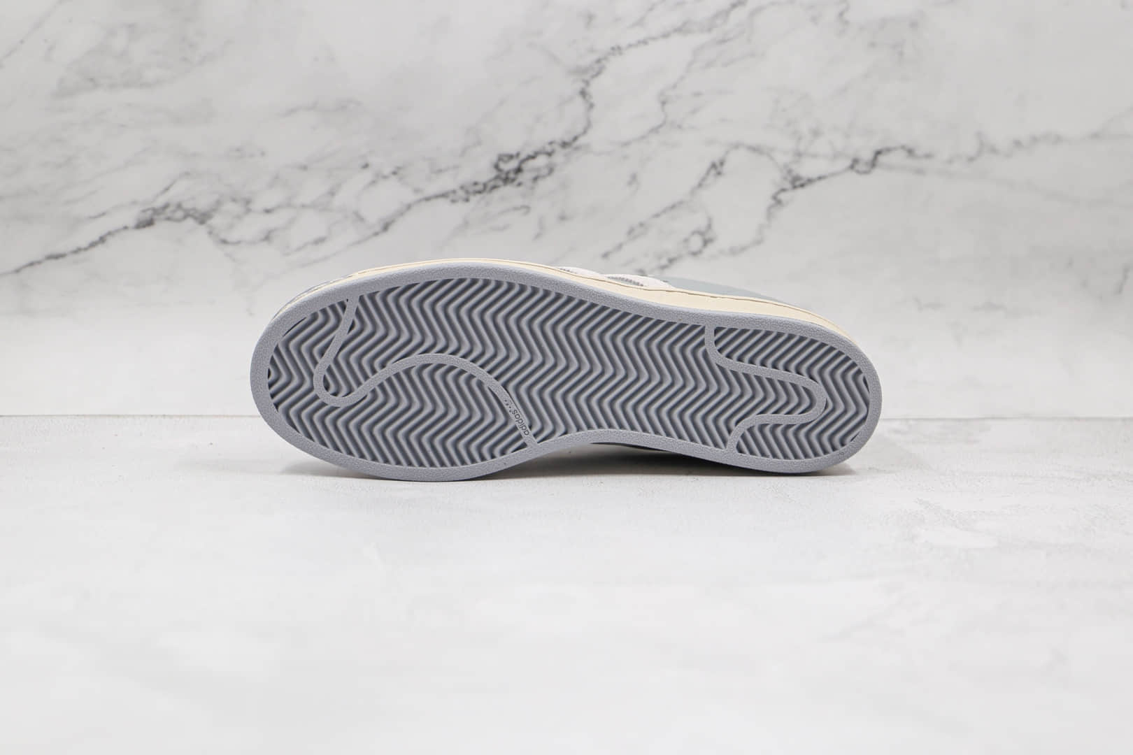 阿迪达斯Adidas Originals Superstars White Red Laceless纯原版本三叶草贝壳头灰白色板鞋原盒原标 货号:EG4963