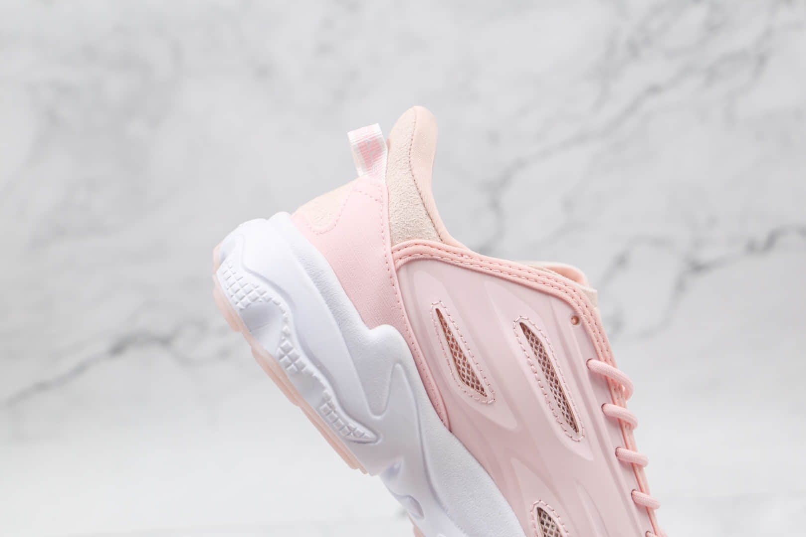 阿迪达斯Adidas original Ozweego Celox纯原版本水管二代皮面粉色复古老爹鞋原盒原标原楦头纸板打造 货号:G57967