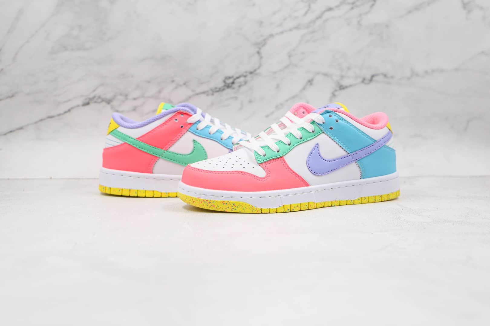 耐克Nike SB Dunk Low纯原版本低帮SB DUNK白紫粉绿蓝色鸳鸯彩色拼接板鞋原楦头纸板打造 货号:DD1872-100