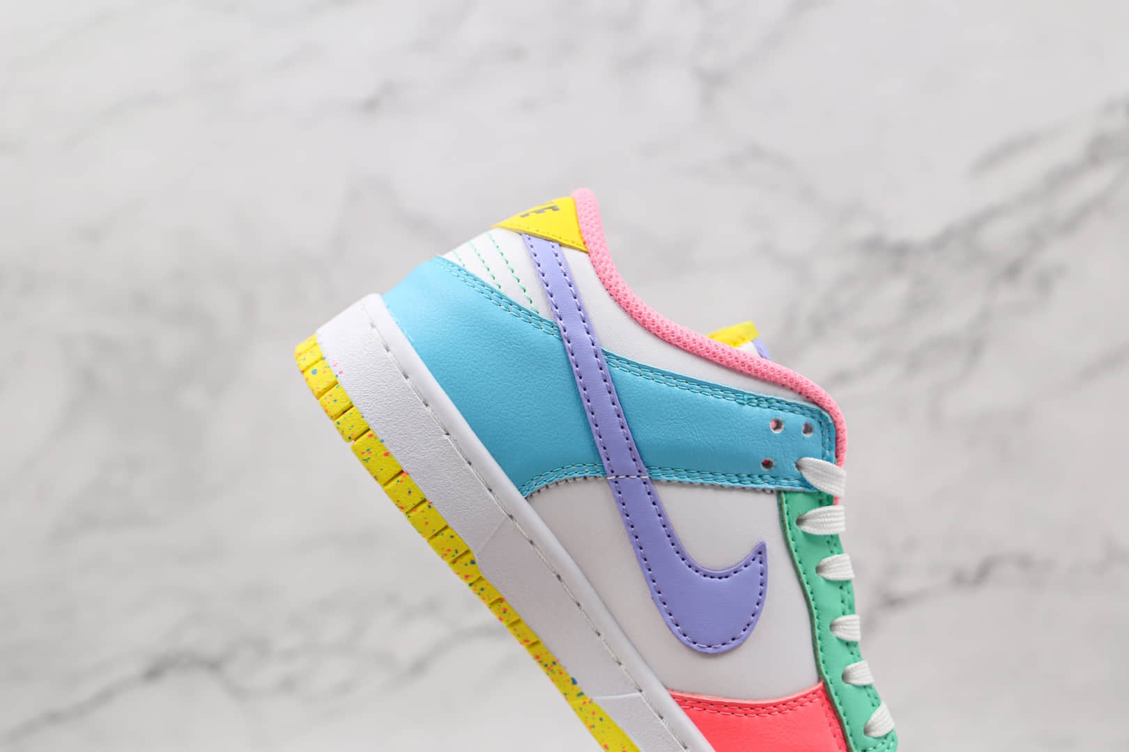 耐克Nike SB Dunk Low纯原版本低帮SB DUNK白紫粉绿蓝色鸳鸯彩色拼接板鞋原楦头纸板打造 货号:DD1872-100