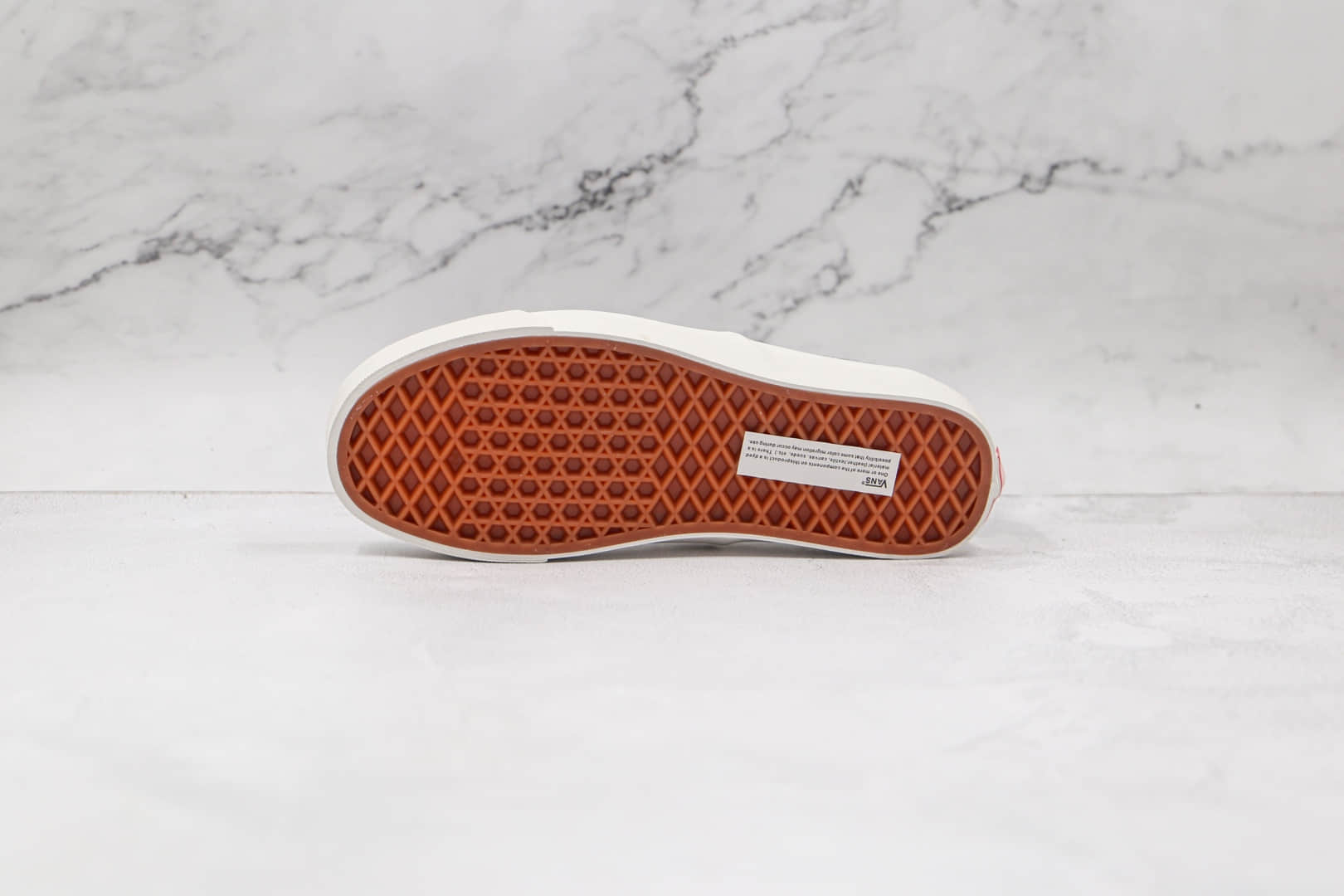 万斯Vans Vault OG Authentic LX公司级版本低帮麻叶黑白色硫化帆布鞋原楦头纸板打造