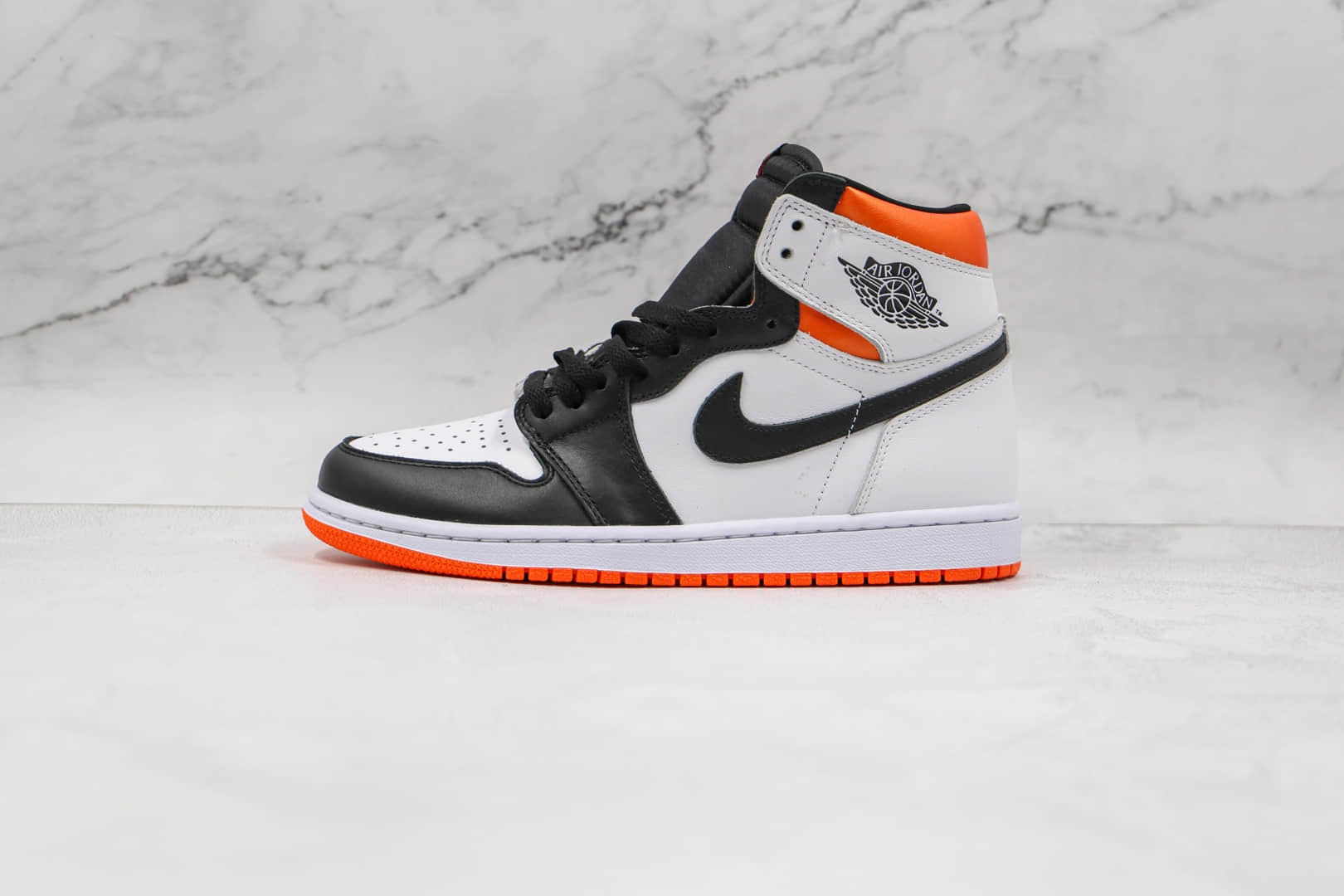 乔丹Air Jordan 1 High OG Black Toe Shattered Backboard纯原版本高帮AJ1白黑橙色扣碎篮球鞋原盒原标 货号:555088-180