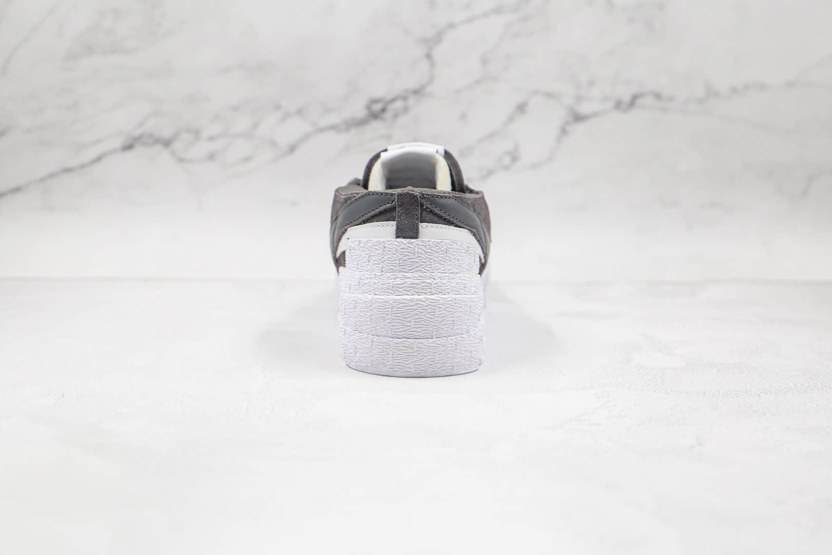 耐克sacai x Nike blazer low“Dark Grey ”纯原版本联名开拓者双钩低帮解构板鞋灰白色正确硫化工艺 货号:DD1877-002