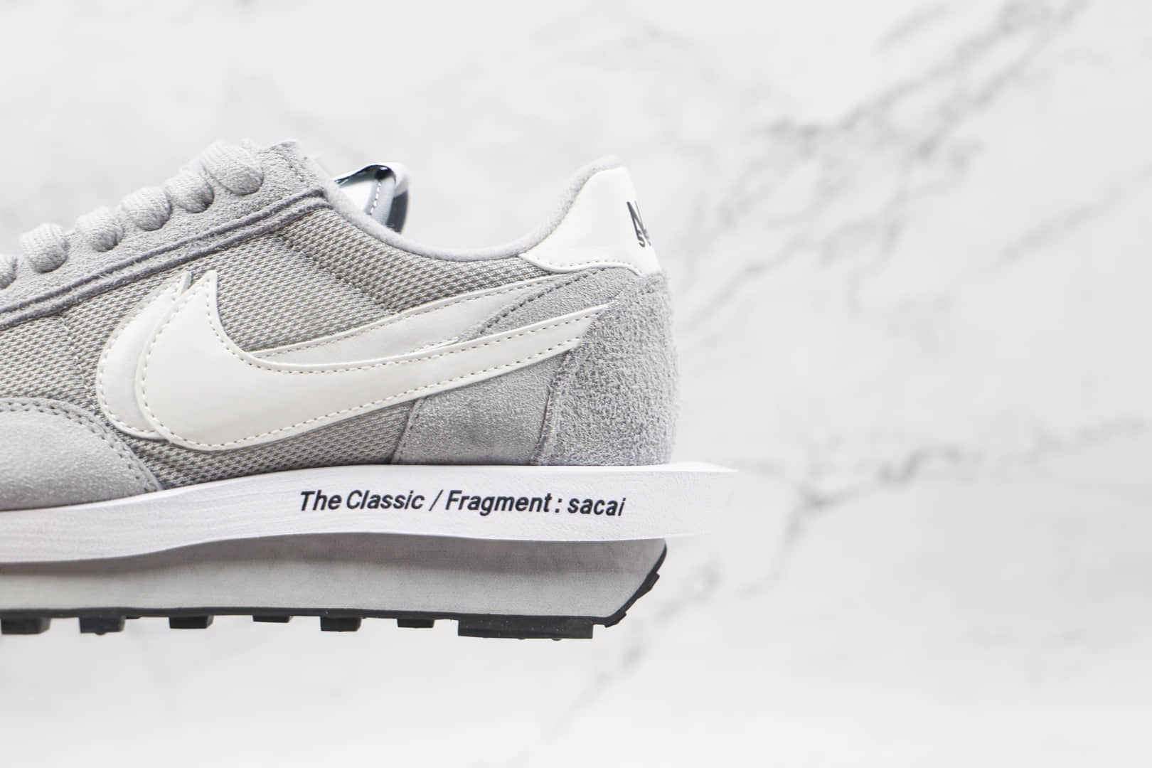 耐克Fragment Design x Sacai x Nike LDV Waffl纯原版本藤原浩闪电联名解构双底华夫跑鞋灰色双钩原底原面 货号:DH2684-001