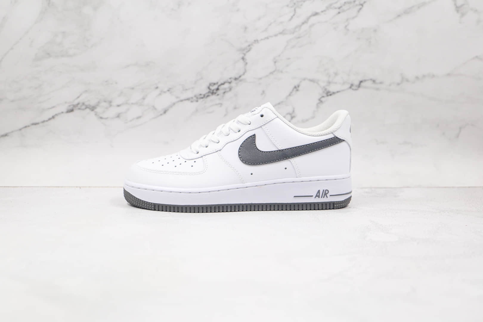 耐克Nike AIR FMRCE 1纯原版本低帮空军一号白深灰色板鞋原档案数据开发 货号:DJ4617-100