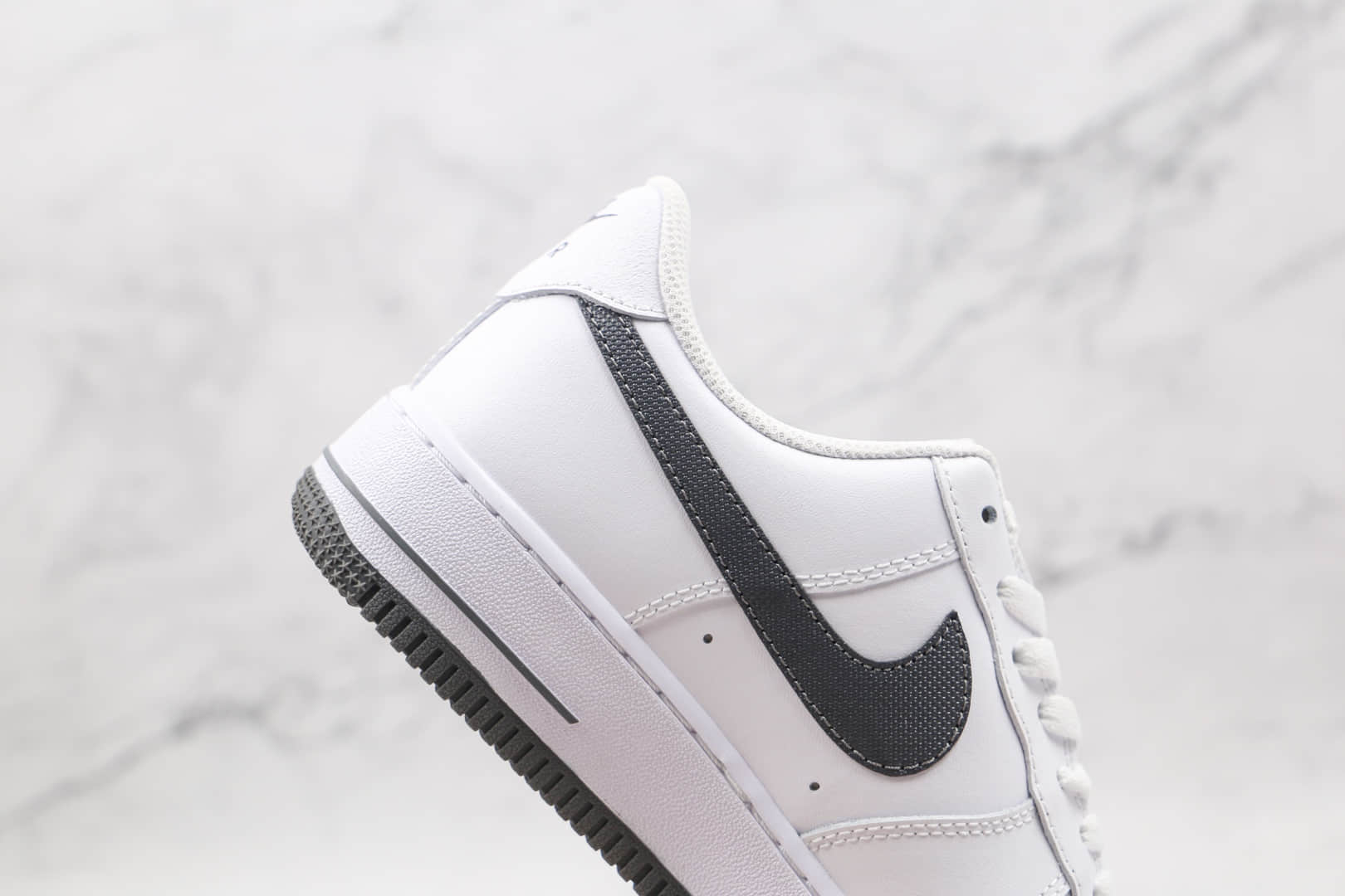 耐克Nike AIR FMRCE 1纯原版本低帮空军一号白深灰色板鞋原档案数据开发 货号:DJ4617-100