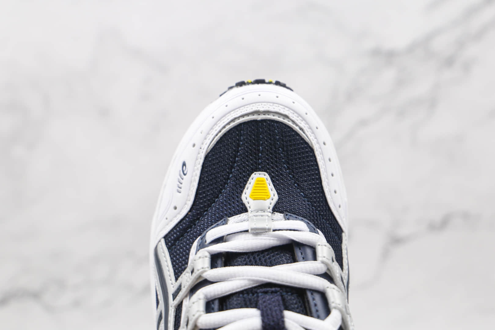 亚瑟士ASICS GEL-1090纯原版本白深蓝黄色复古跑鞋原楦头纸板打造 货号:1021A275-400