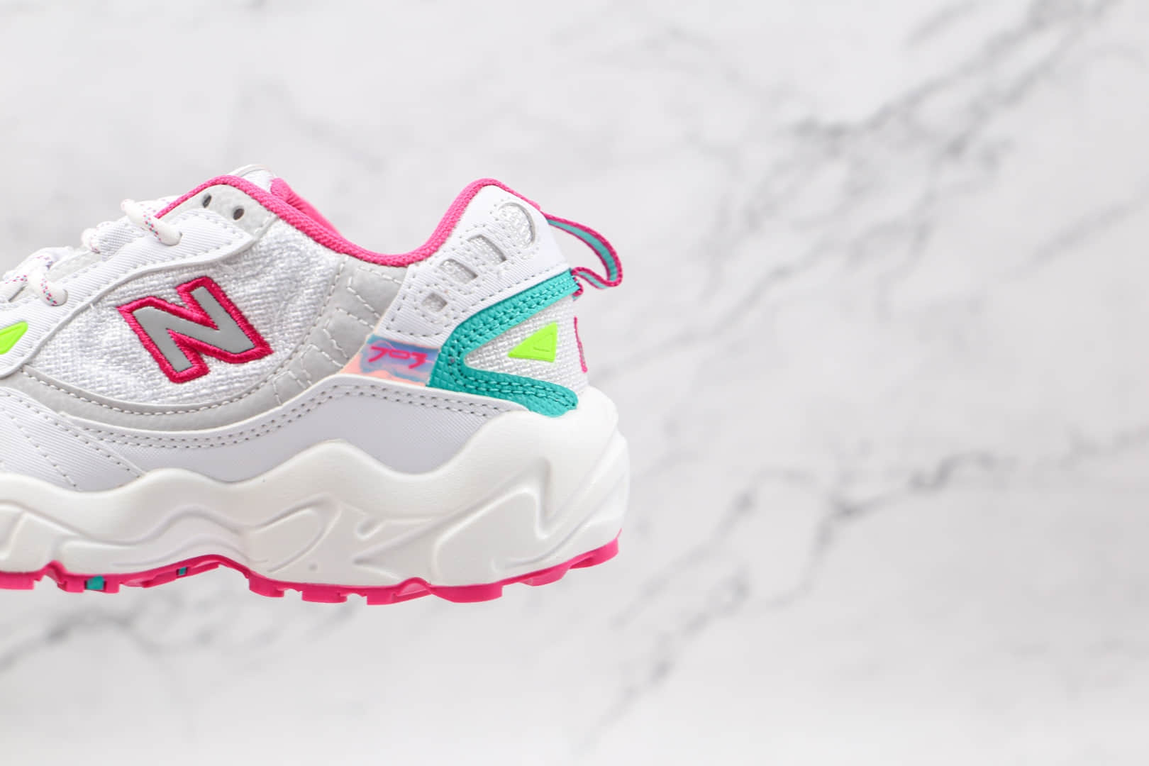 新百伦New Balance ML703纯原版本复古NB703白红色3m反光慢跑鞋原盒原标 货号:WL703BF