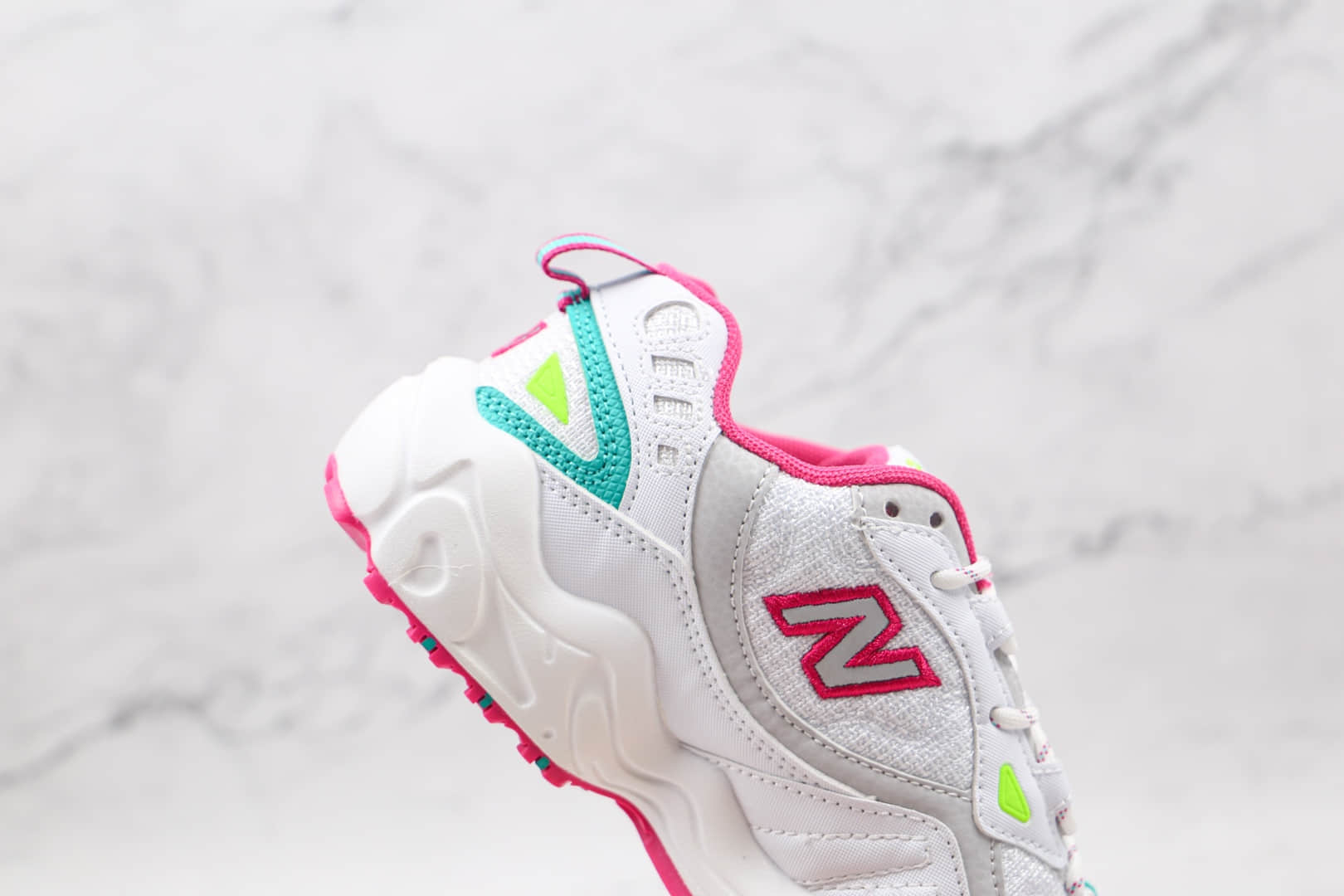 新百伦New Balance ML703纯原版本复古NB703白红色3m反光慢跑鞋原盒原标 货号:WL703BF